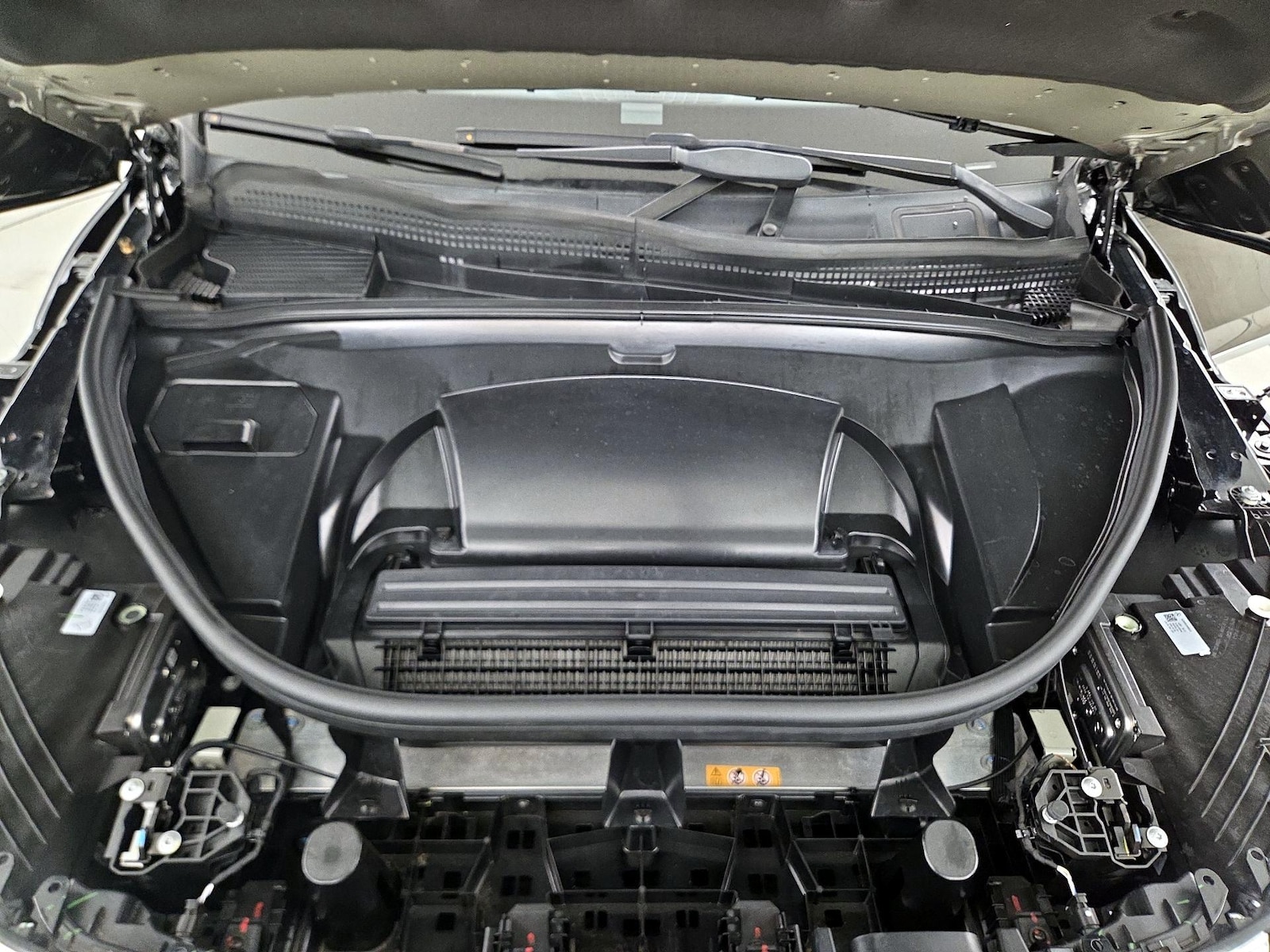 2023 Mercedes-Benz EQS SUV Base - Photo 25
