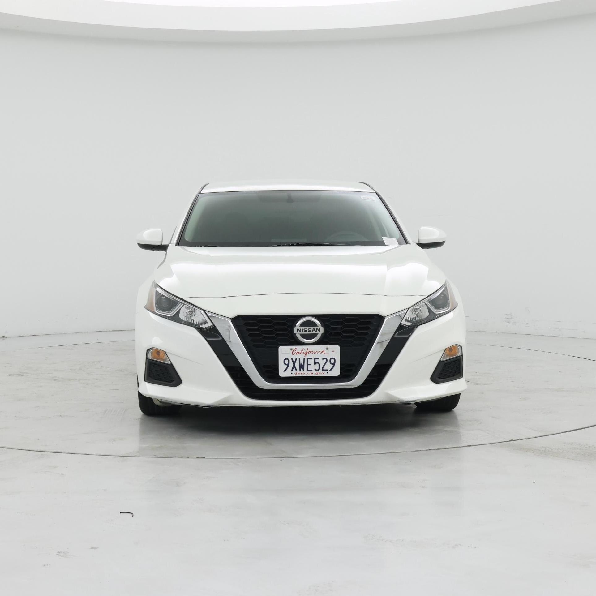 Thumbnail: 2019 Nissan Altima - 5