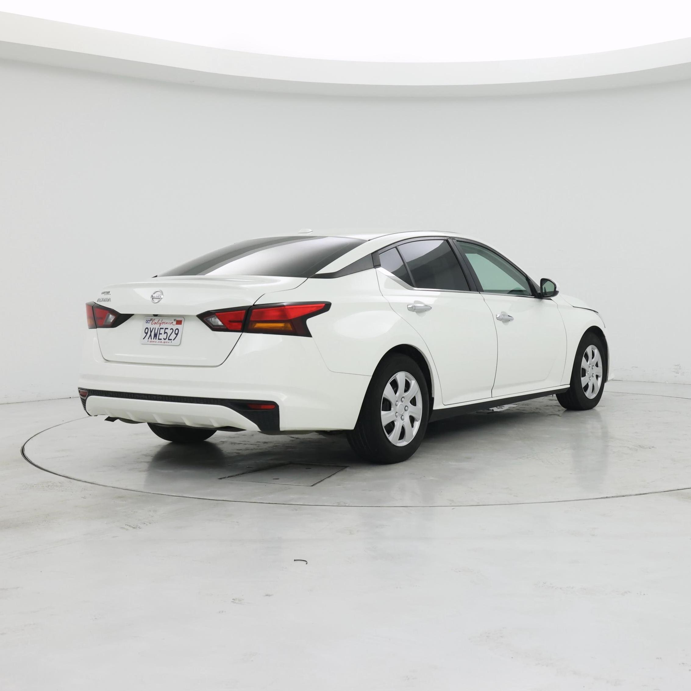 Thumbnail: 2019 Nissan Altima - 8