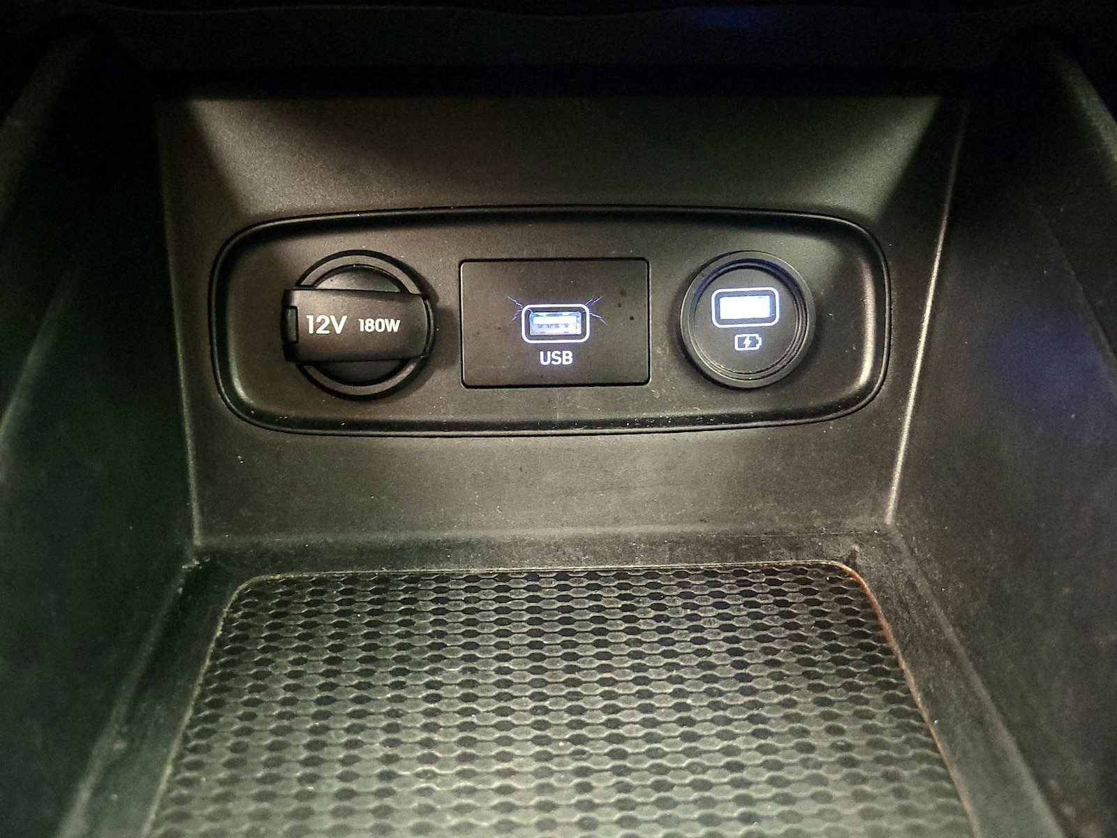 2021 Hyundai Venue SEL - Photo 20