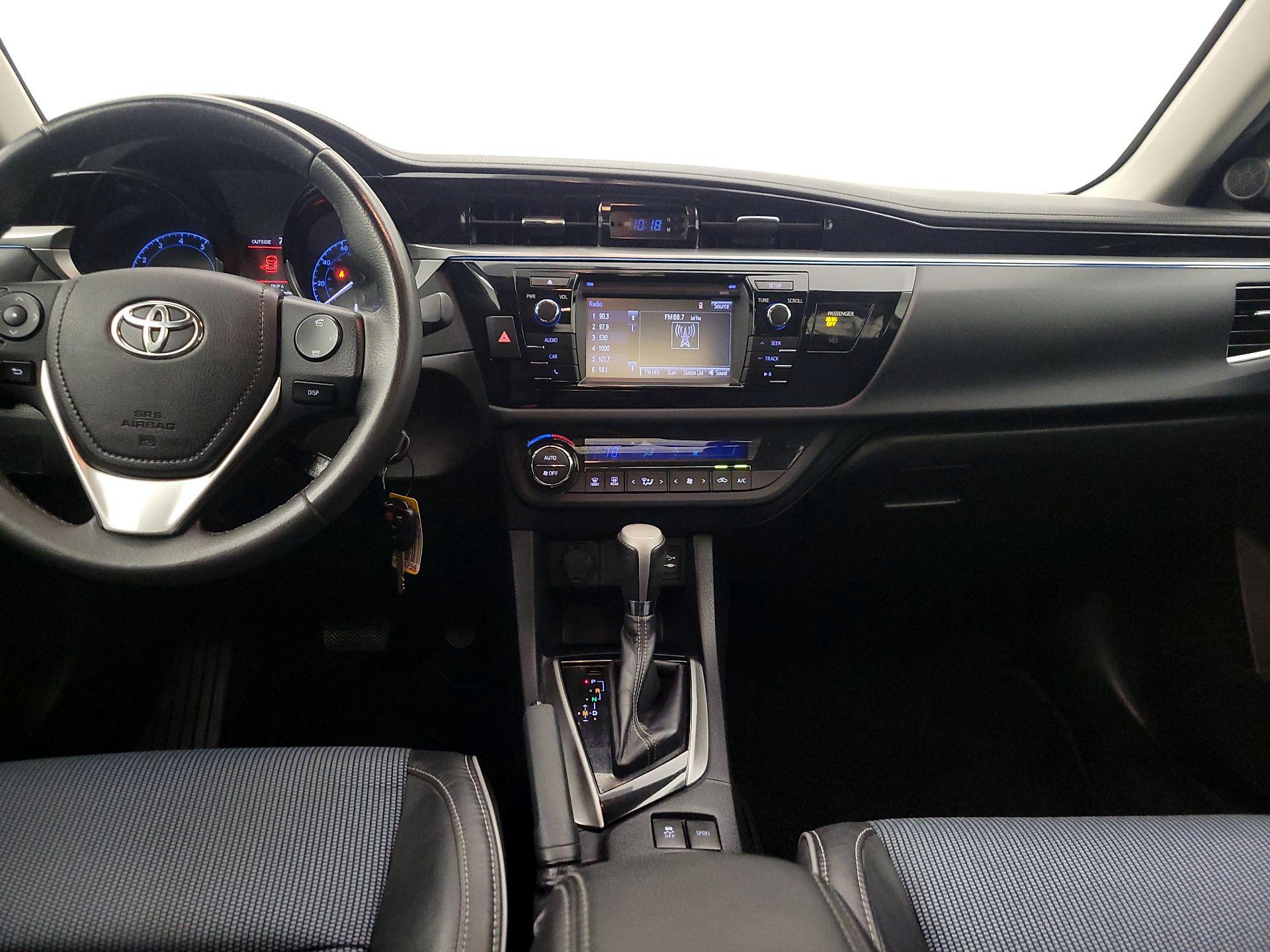 Thumbnail: 2016 Toyota Corolla - 9