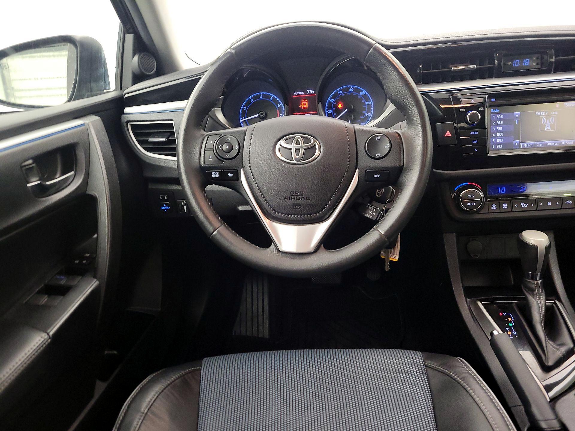 Thumbnail: 2016 Toyota Corolla - 10