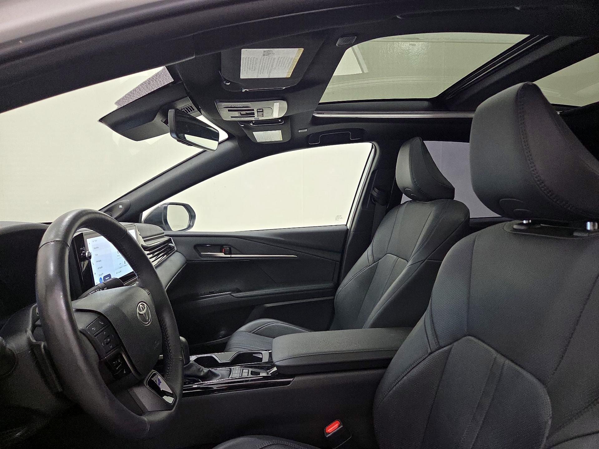 Thumbnail: 2025 Toyota Camry - 19