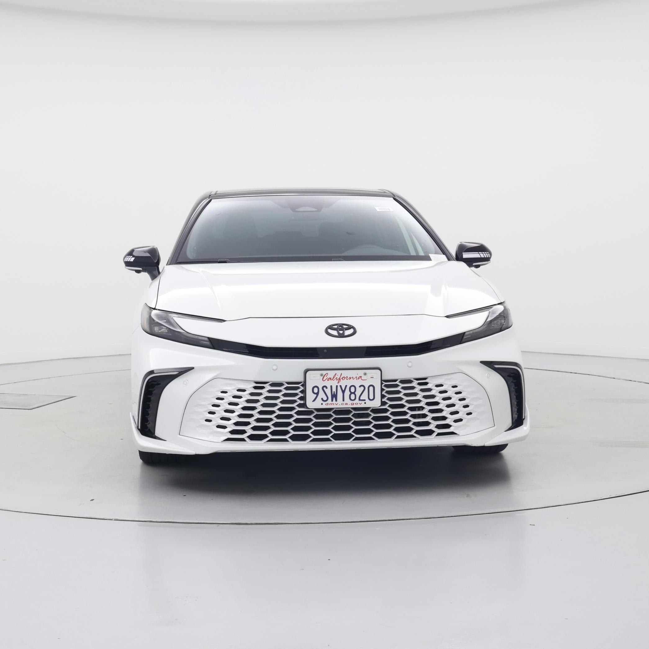 Thumbnail: 2025 Toyota Camry - 5