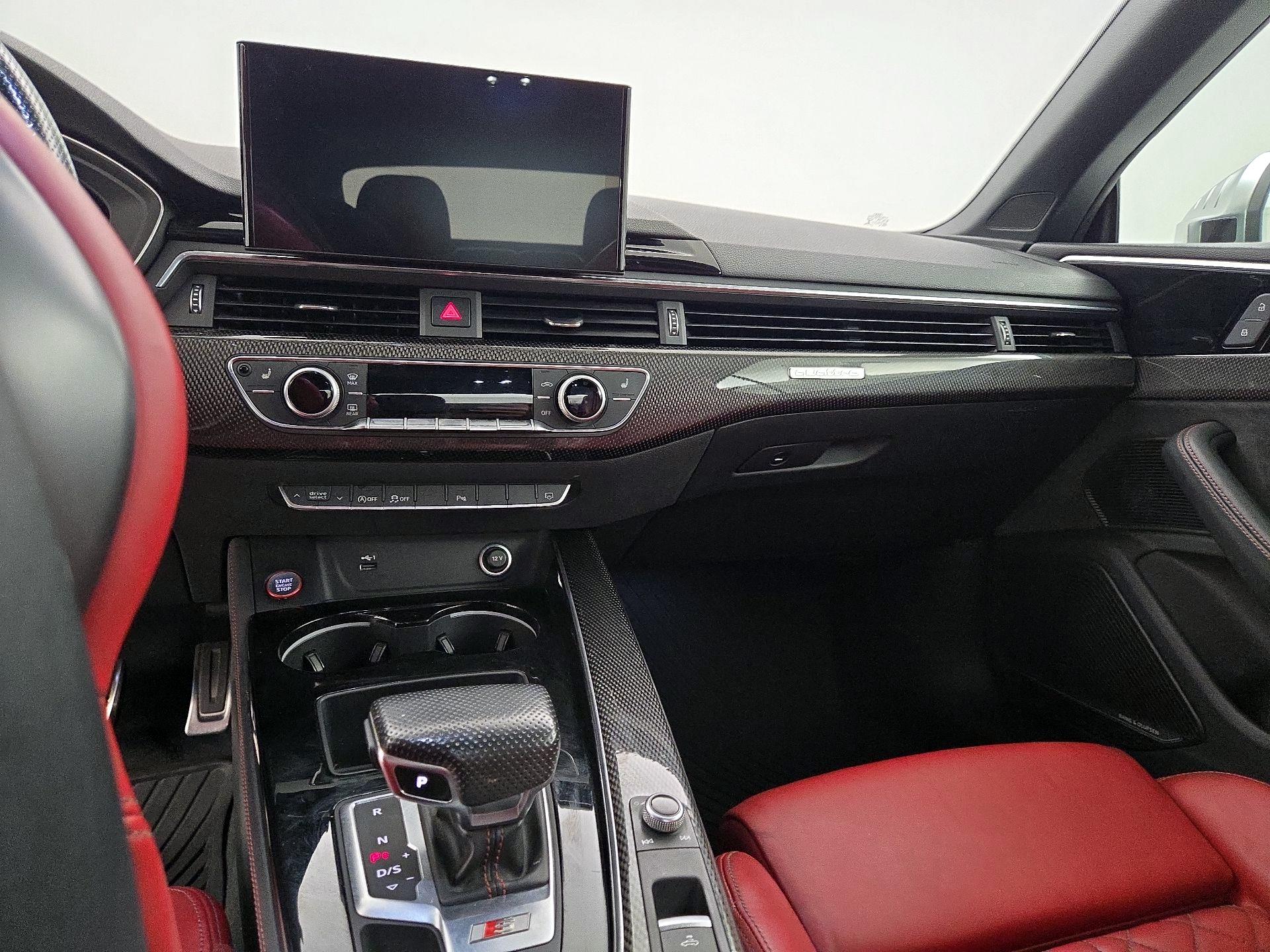 Thumbnail: 2021 Audi S5 - 9