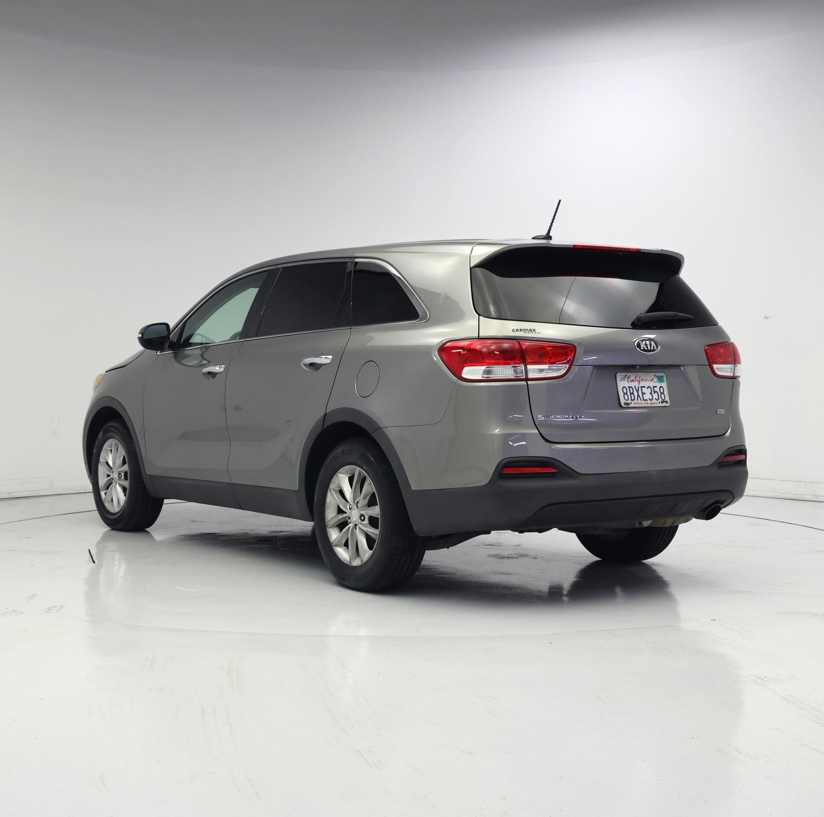 Thumbnail: 2018 Kia Sorento - 2