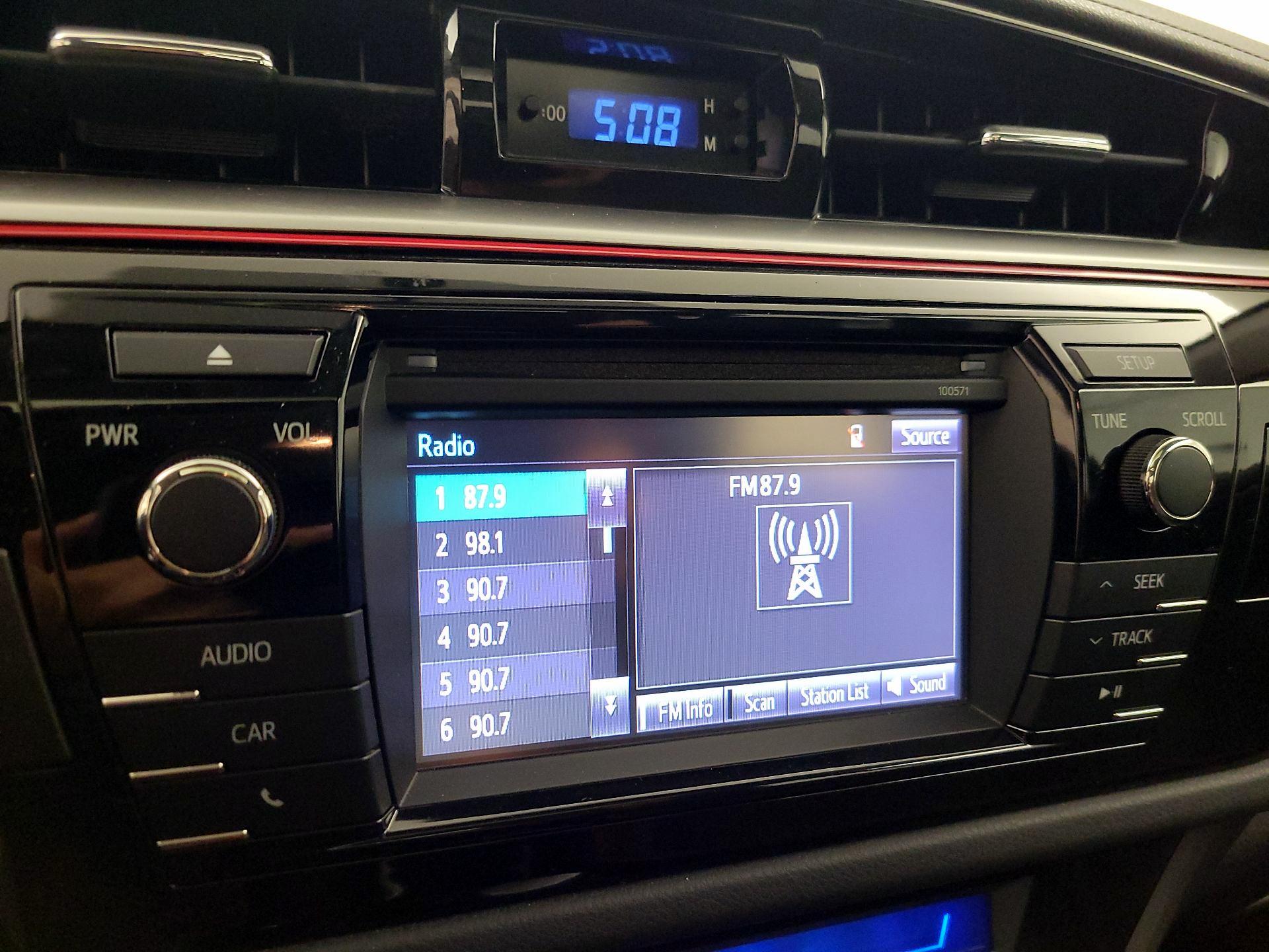 Thumbnail: 2016 Toyota Corolla - 14