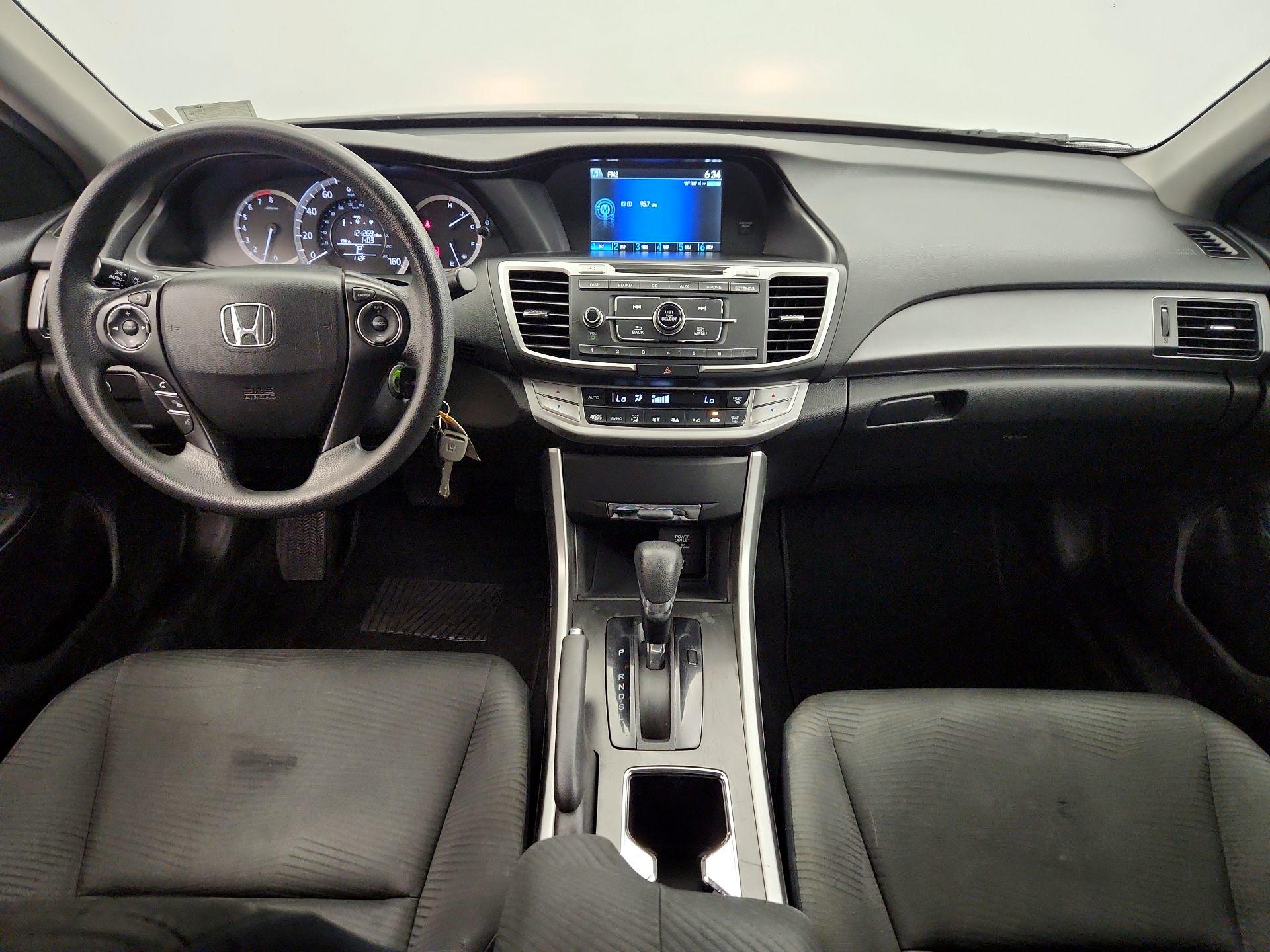 Thumbnail: 2015 Honda Accord - 9