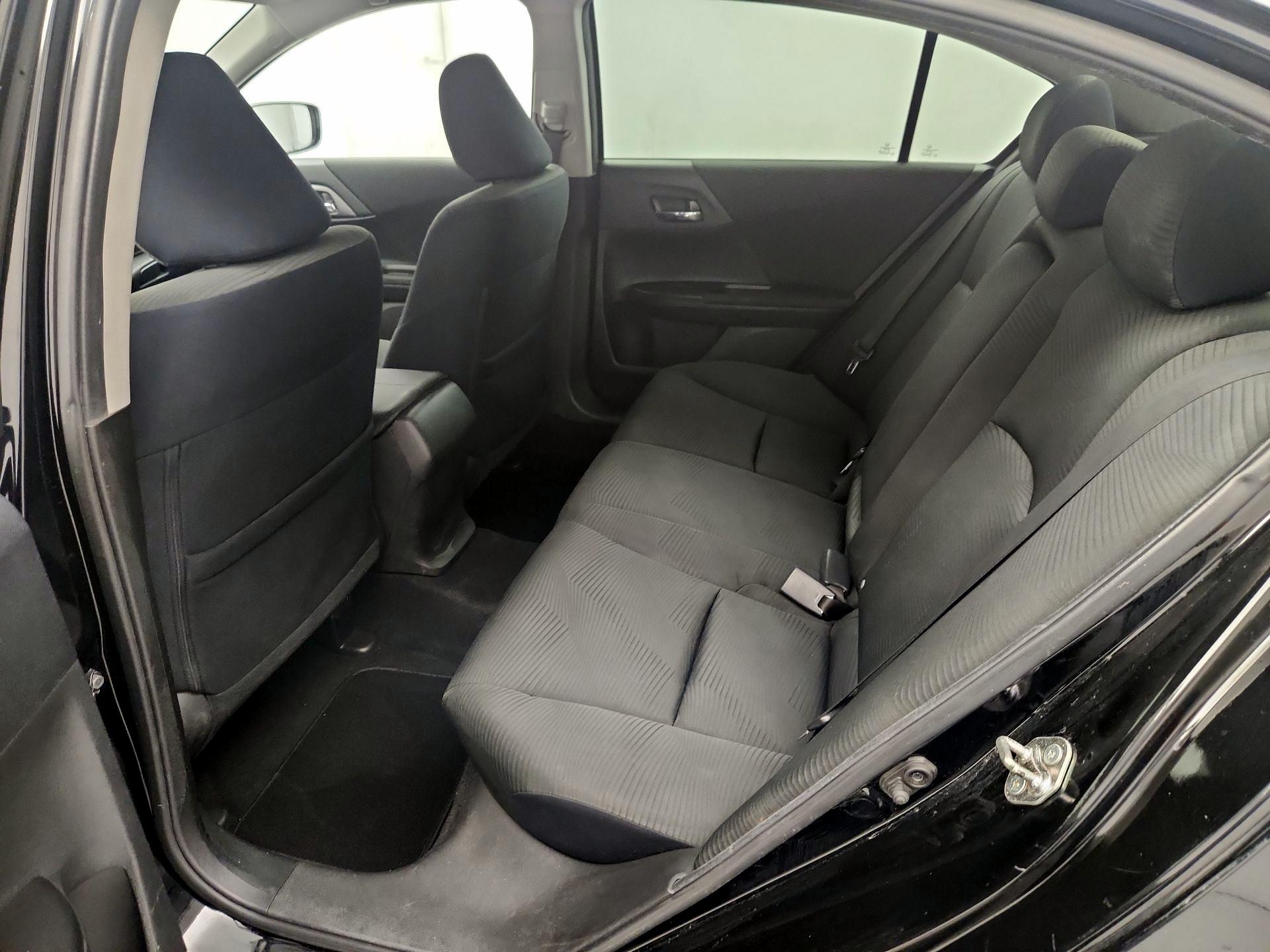 Thumbnail: 2015 Honda Accord - 19
