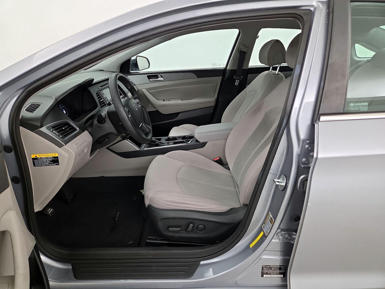 2015 Hyundai Sonata SE - Photo 12