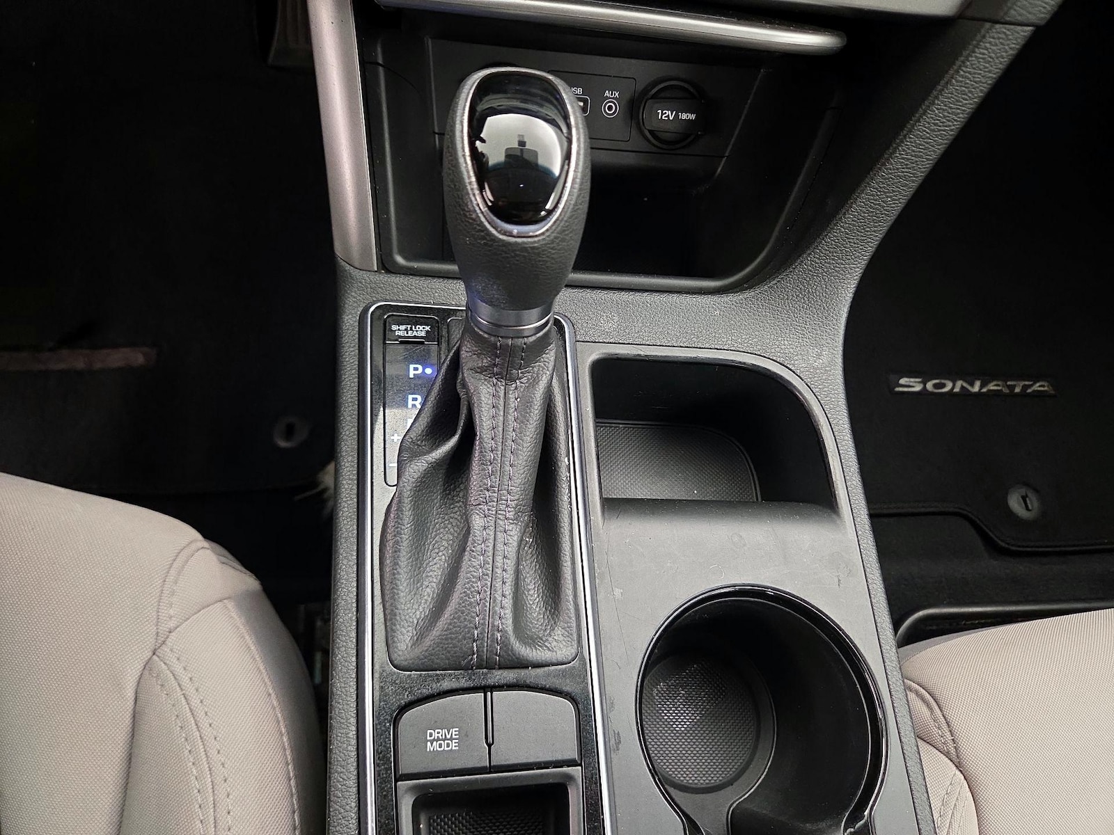 2015 Hyundai Sonata SE - Photo 18