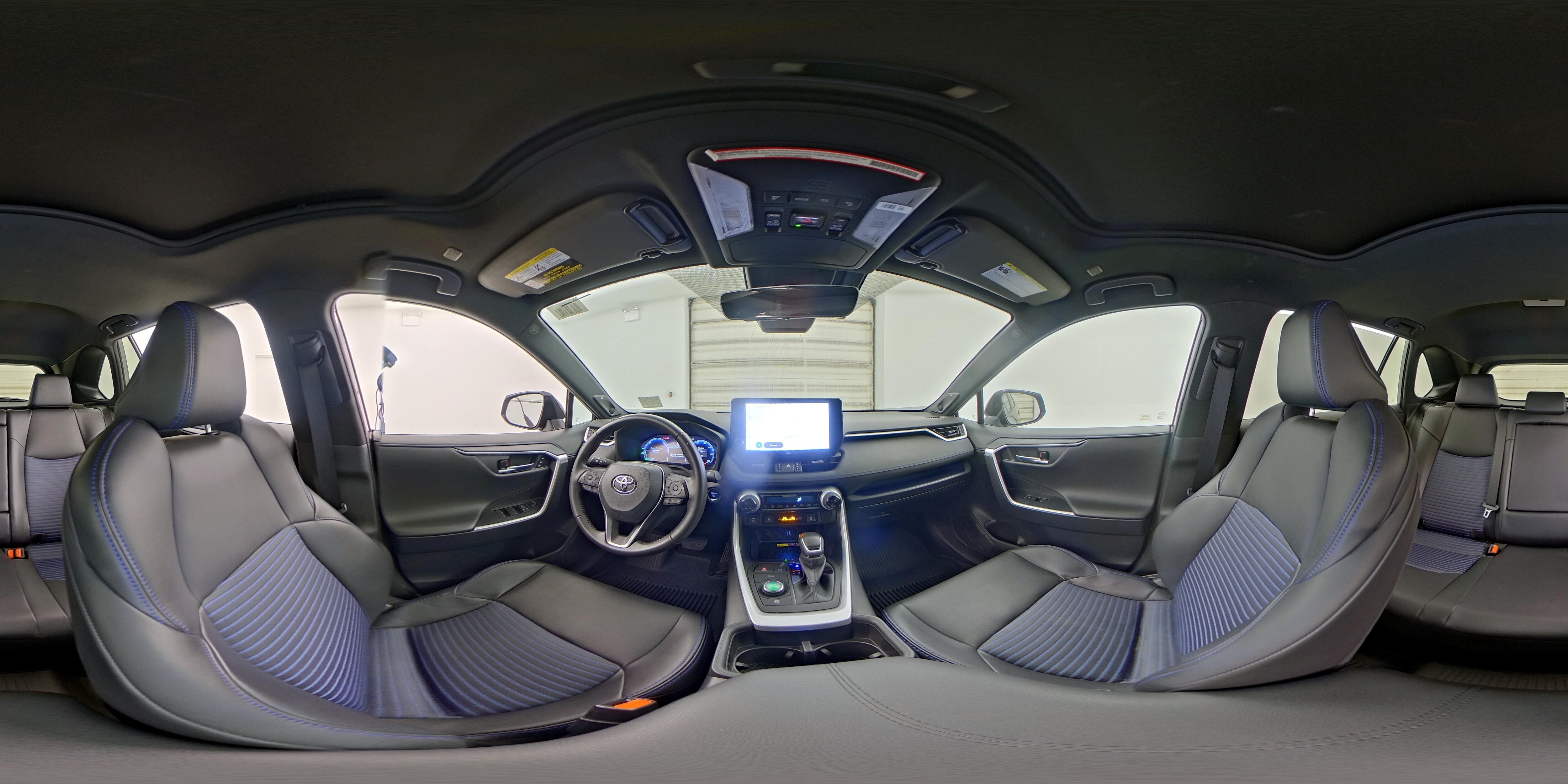 2024 Toyota RAV4 XSE - Photo 25