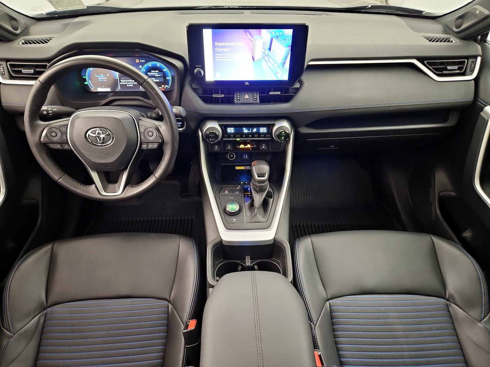 2024 Toyota RAV4 XSE - Photo 10