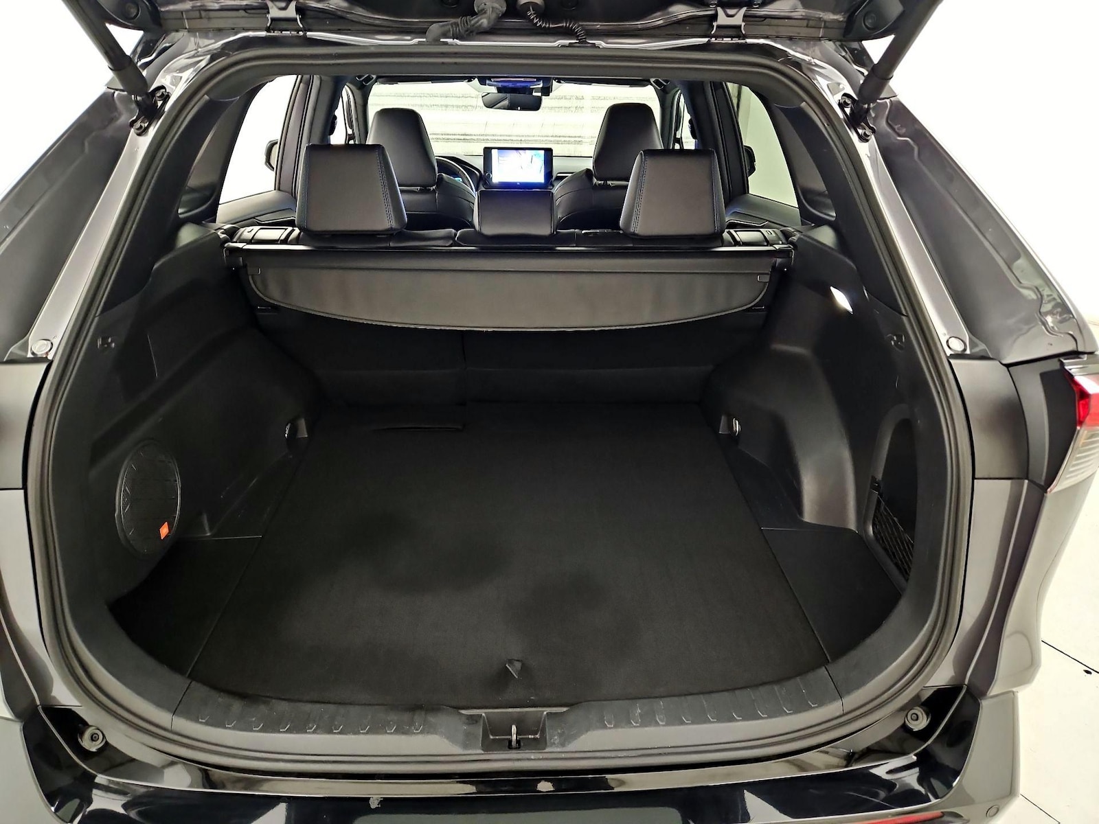 2024 Toyota RAV4 XSE - Photo 22