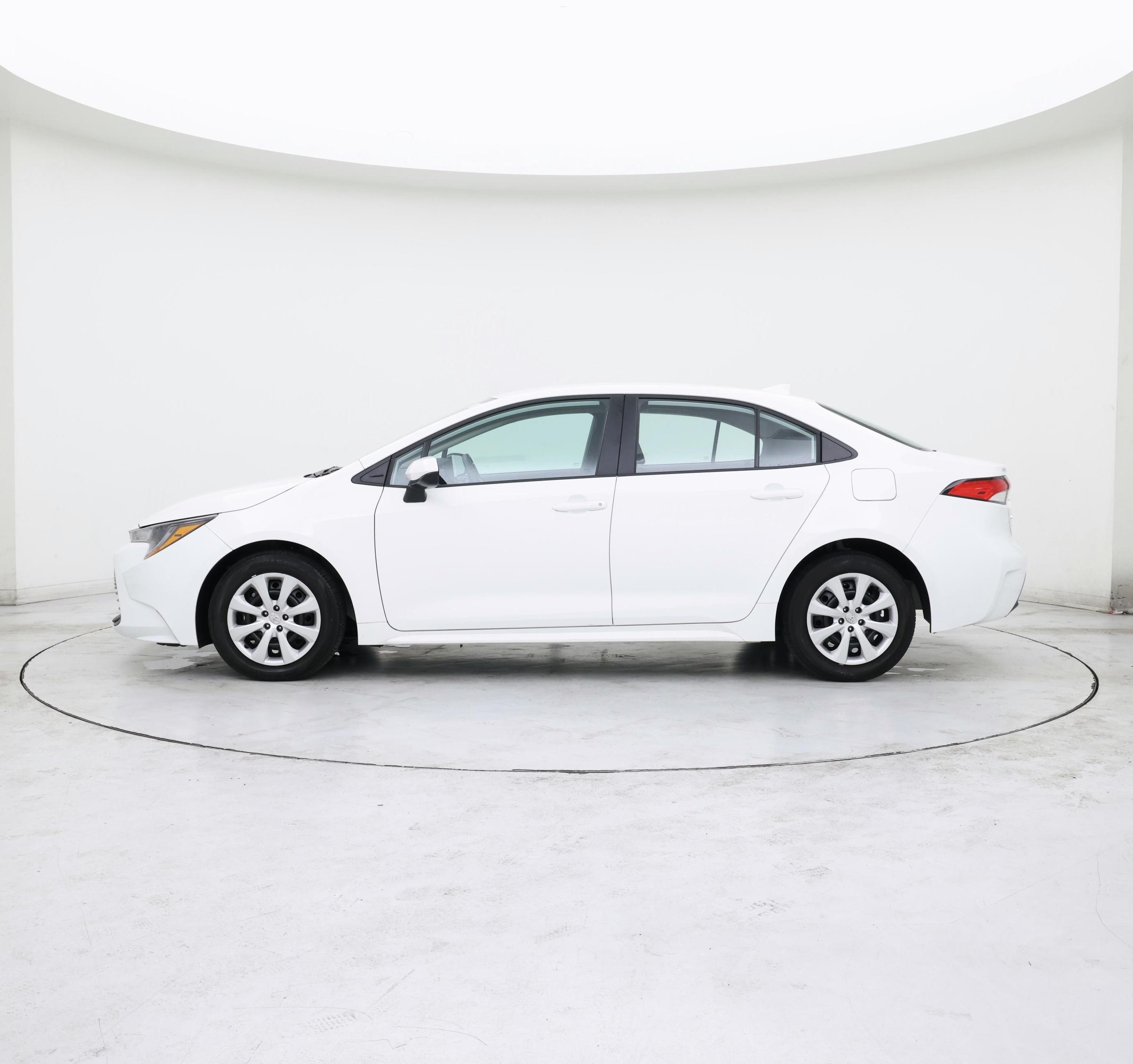 Thumbnail: 2025 Toyota Corolla - 3