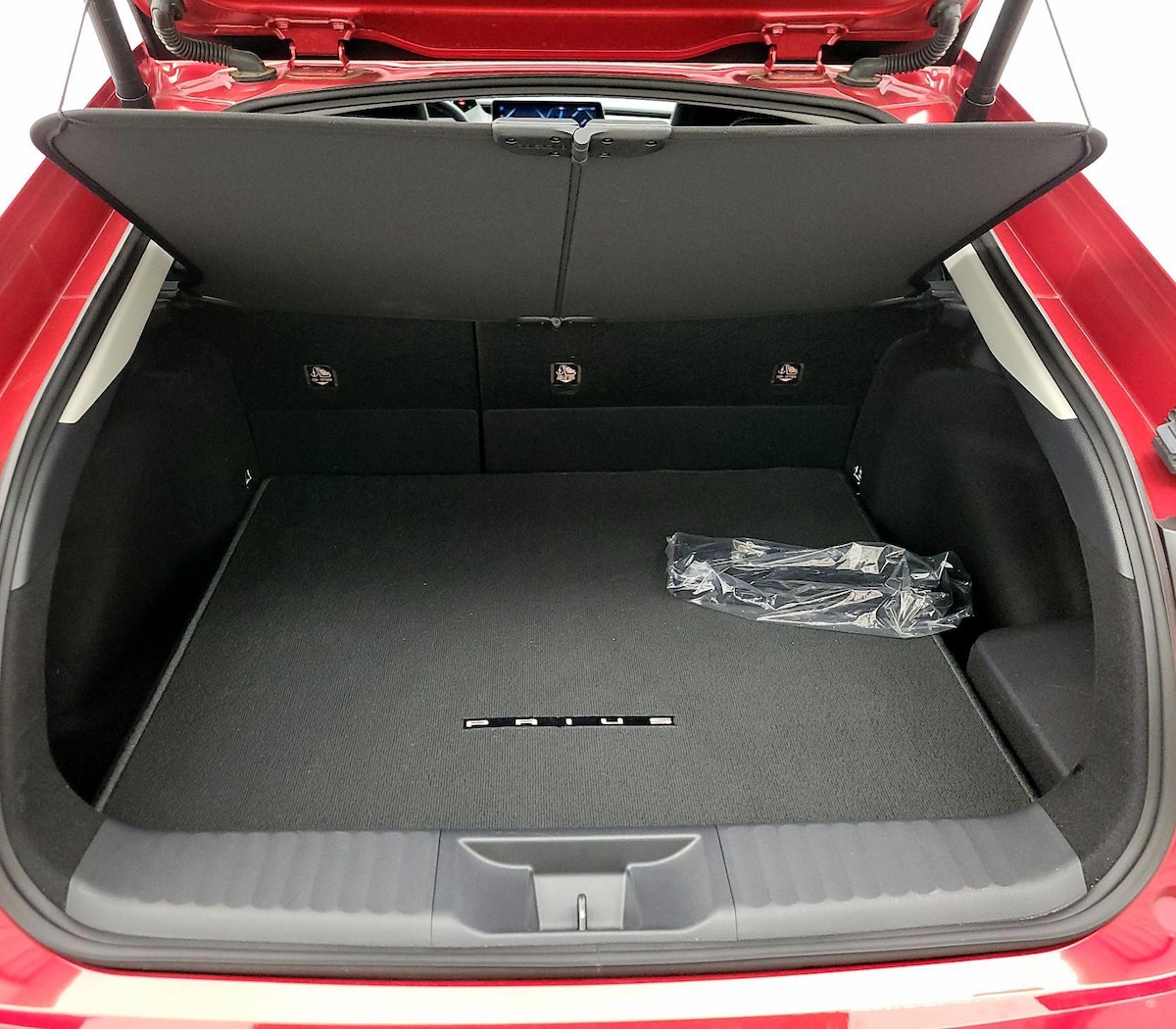 Trunk/Cargo (Seats Up)