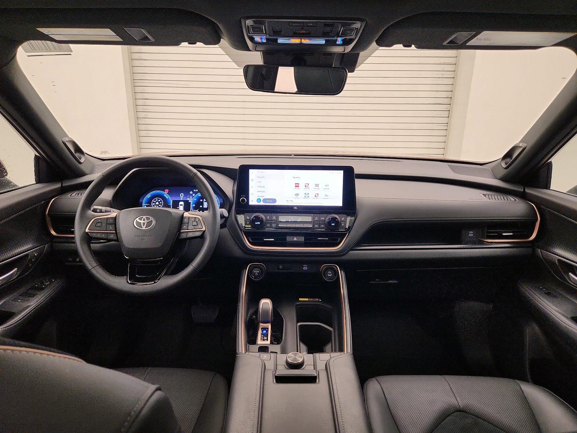 Thumbnail: 2025 Toyota Highlander - 9