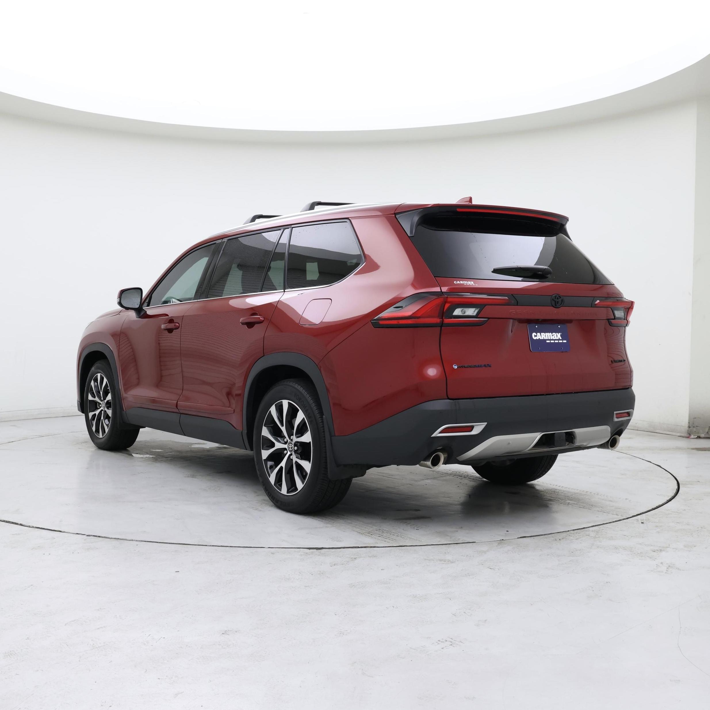 Thumbnail: 2025 Toyota Highlander - 2