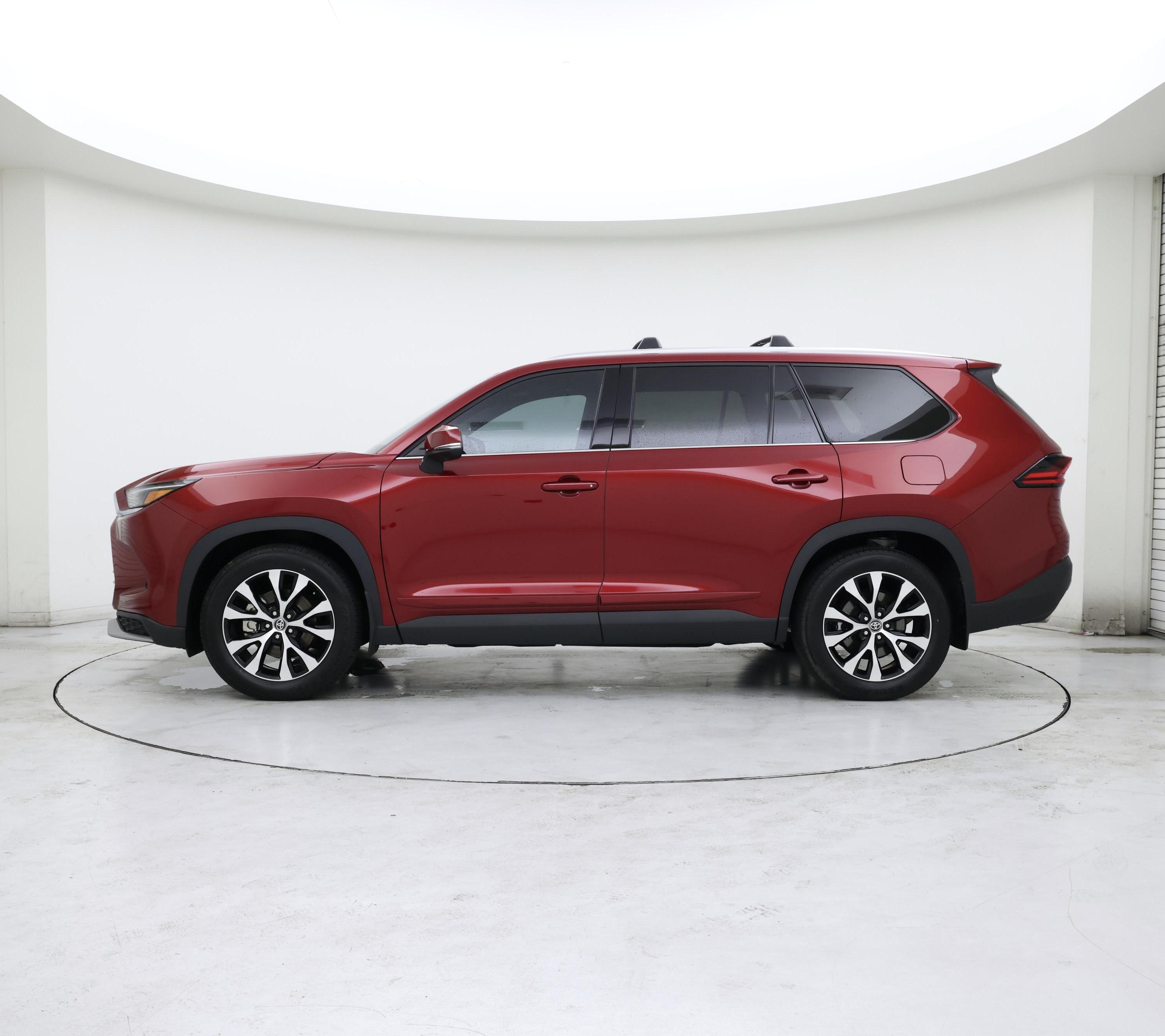 Thumbnail: 2025 Toyota Highlander - 3