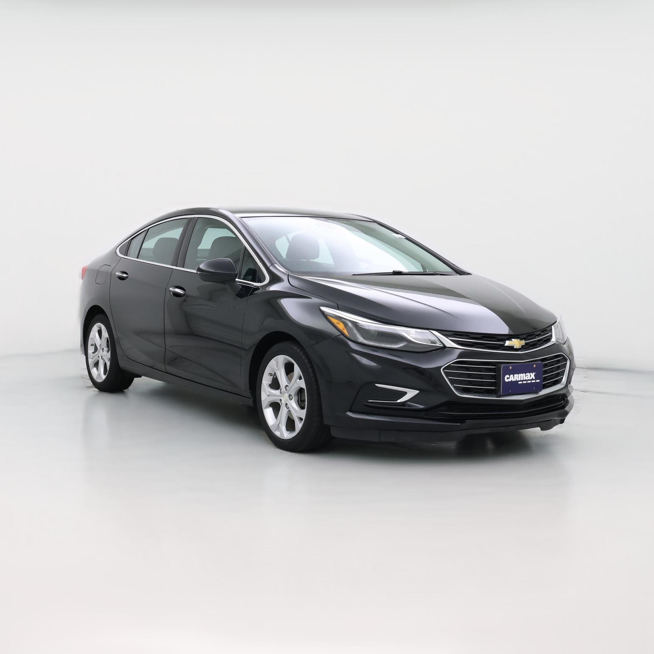 Thumbnail: 2017 Chevrolet Cruze - 1