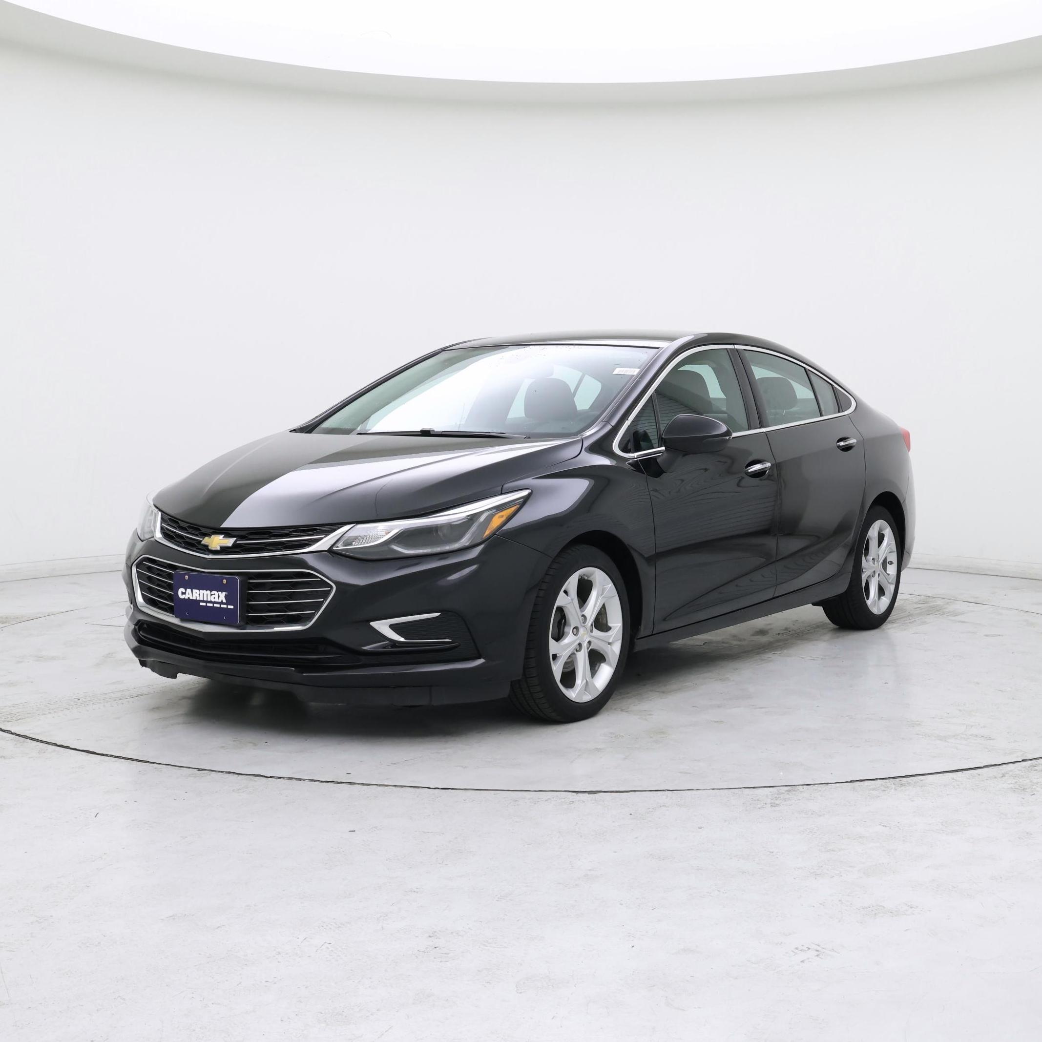 Thumbnail: 2017 Chevrolet Cruze - 4