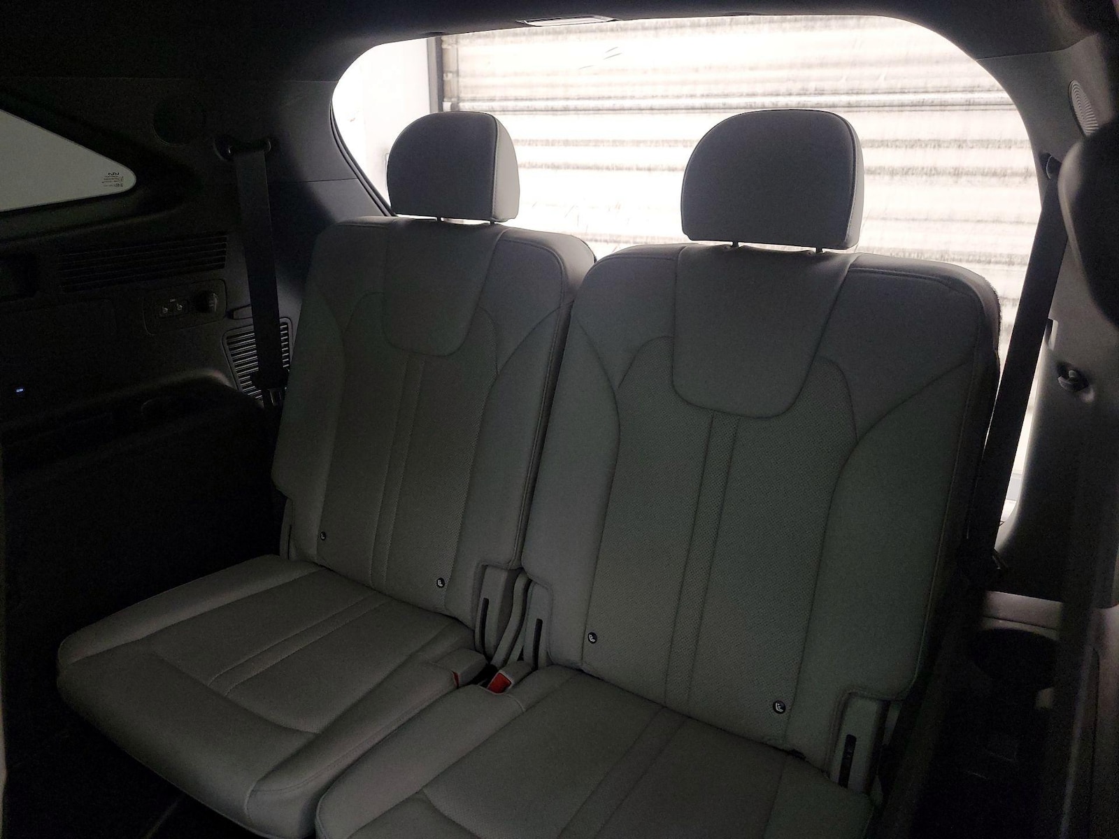 2025 Kia Sorento SX Prestige Hybrid - Photo 23