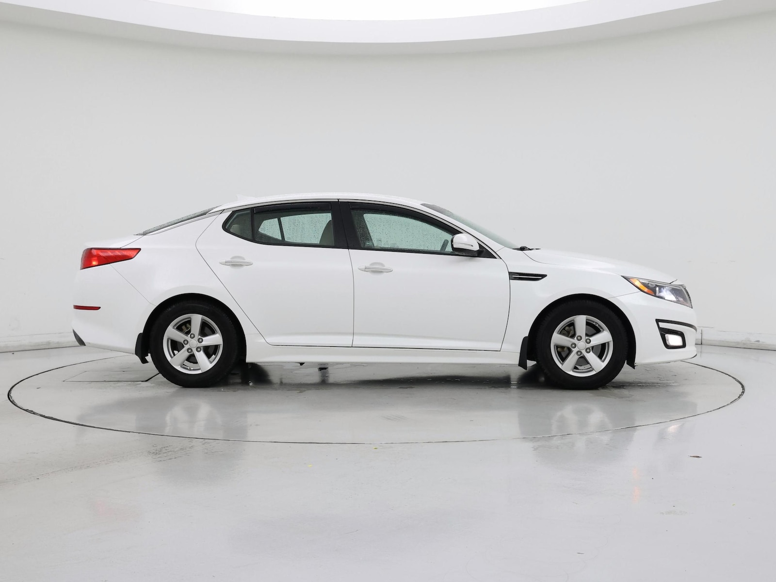 2015 Kia Optima LX - Photo 8