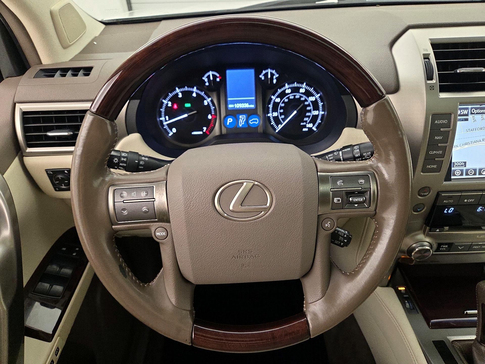 Thumbnail: 2018 Lexus GX - 10