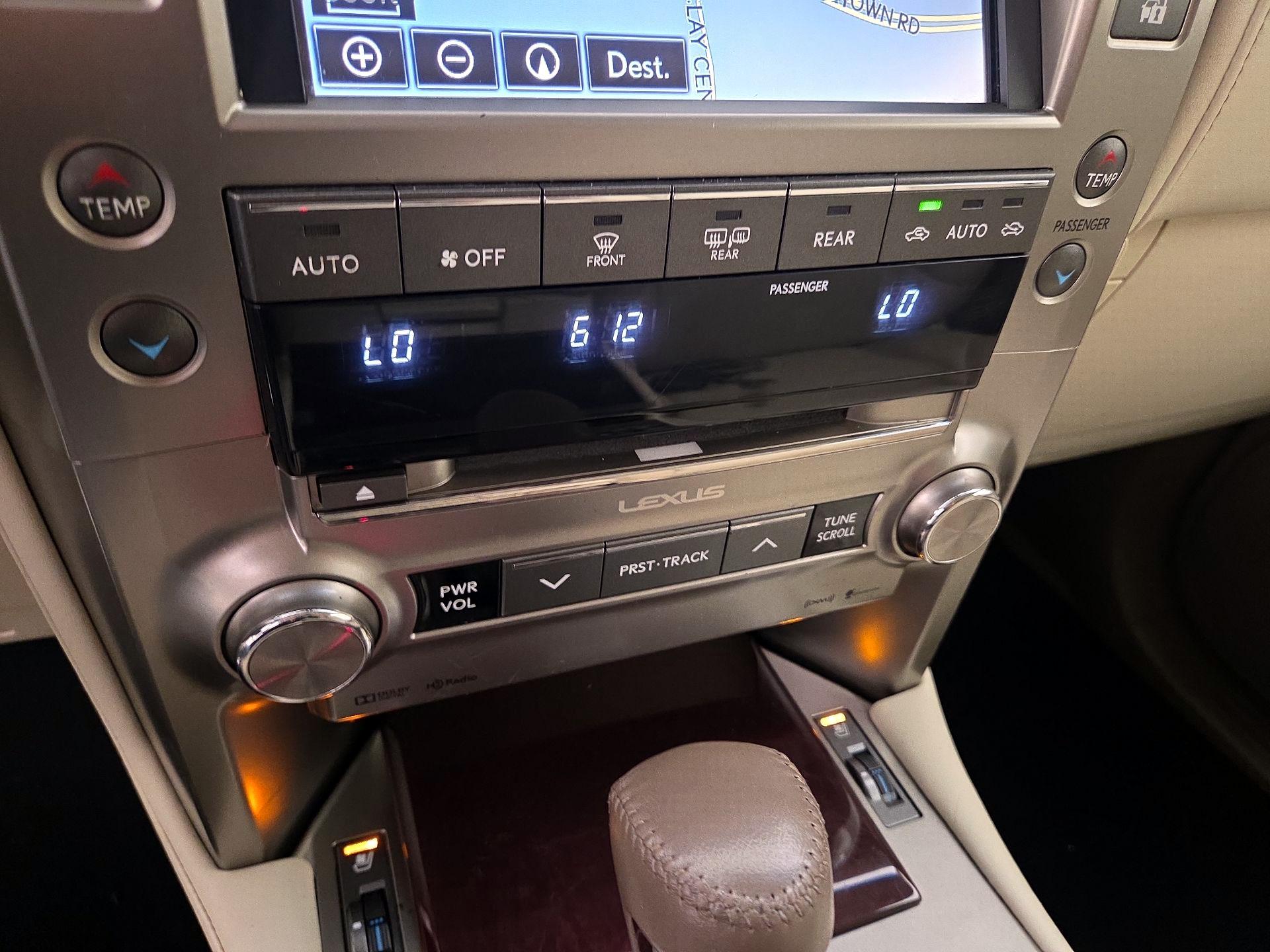 Thumbnail: 2018 Lexus GX - 17