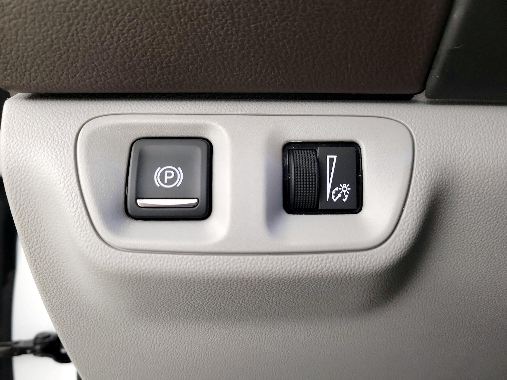 Thumbnail: 2019 GMC Acadia - 13