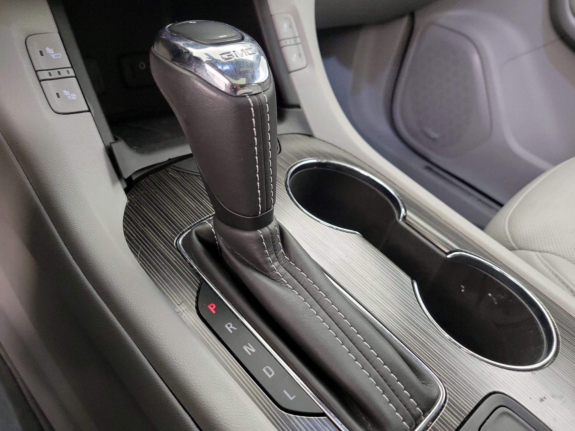 Thumbnail: 2019 GMC Acadia - 17