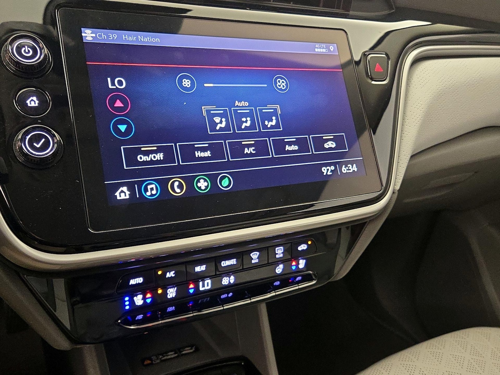 2022 Chevrolet Bolt EUV Premier - Photo 17