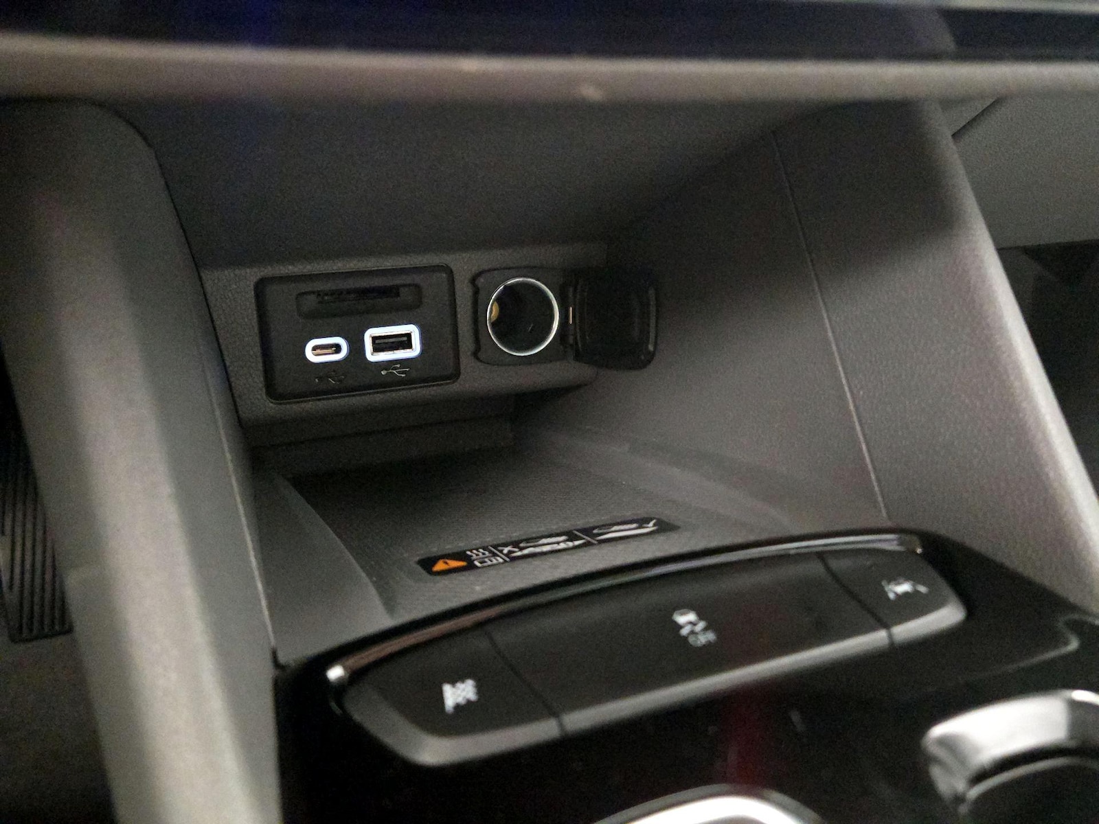 2022 Chevrolet Bolt EUV Premier - Photo 19