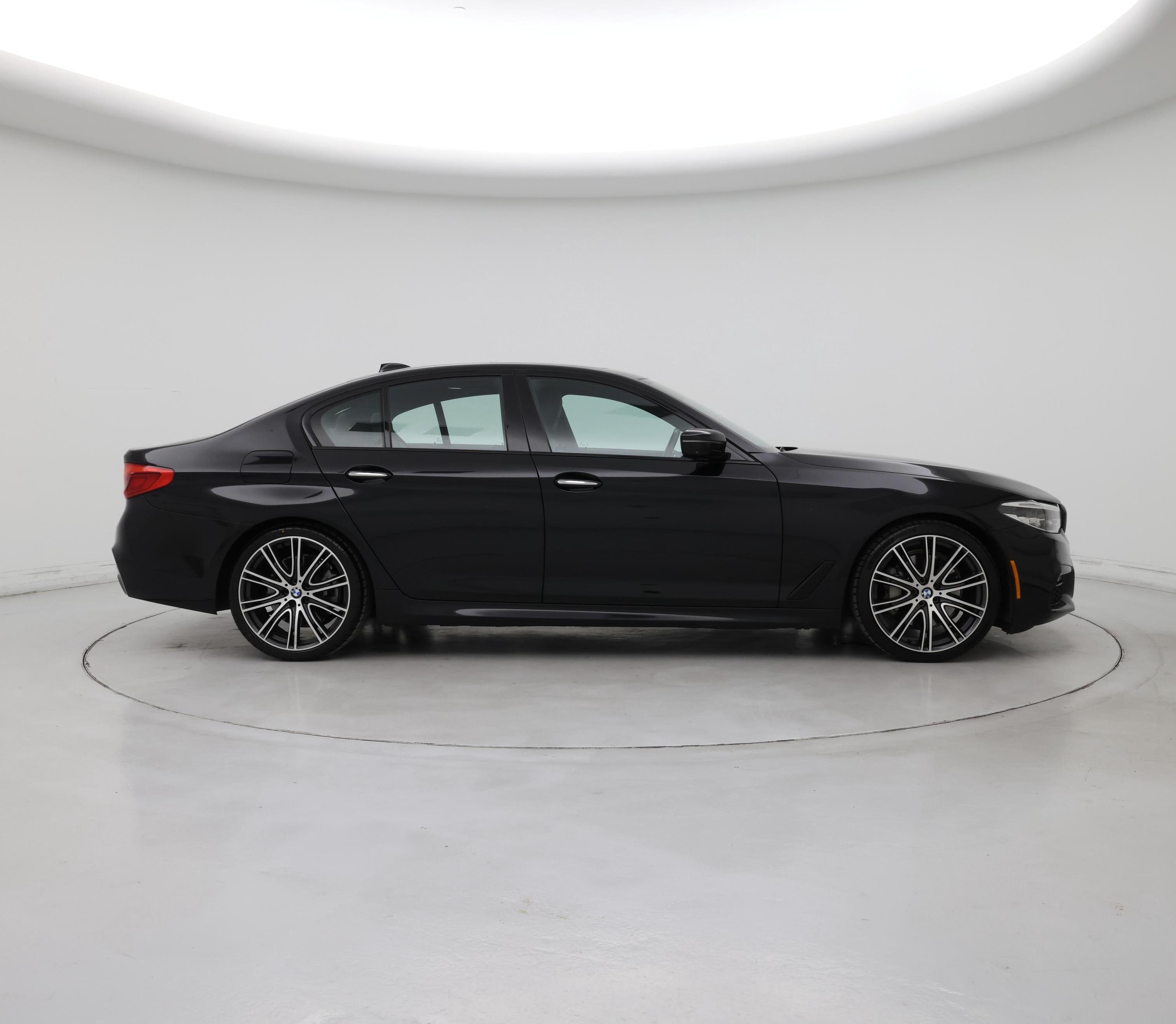 Thumbnail: 2018 BMW 5 Series - 7