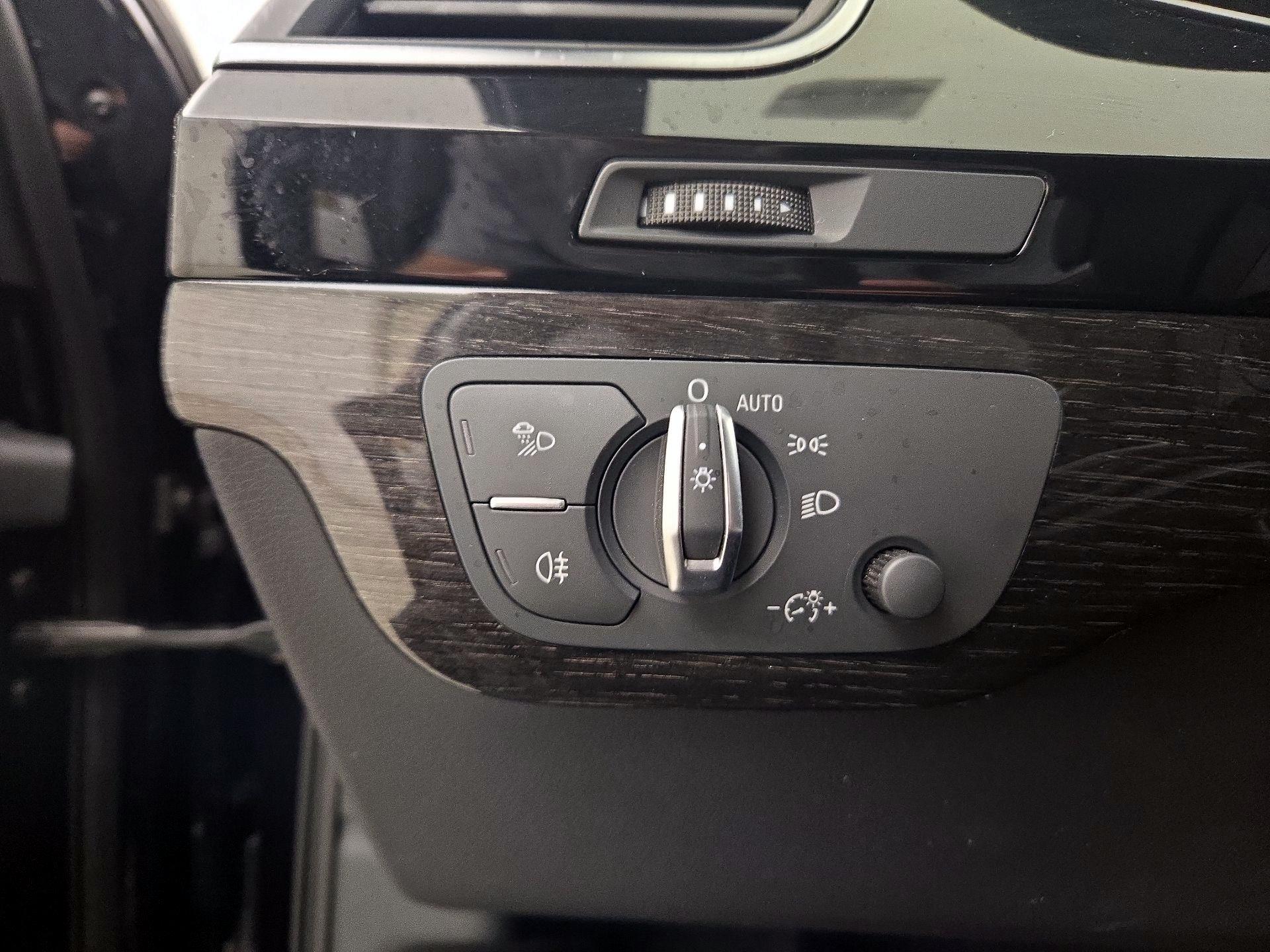 Thumbnail: 2018 Audi Q7 - 13