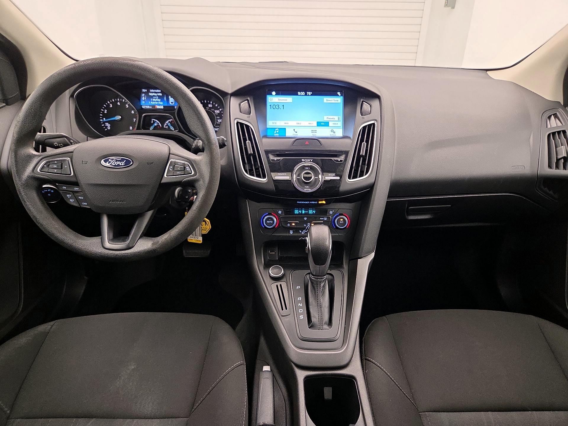 Thumbnail: 2017 Ford Focus - 9