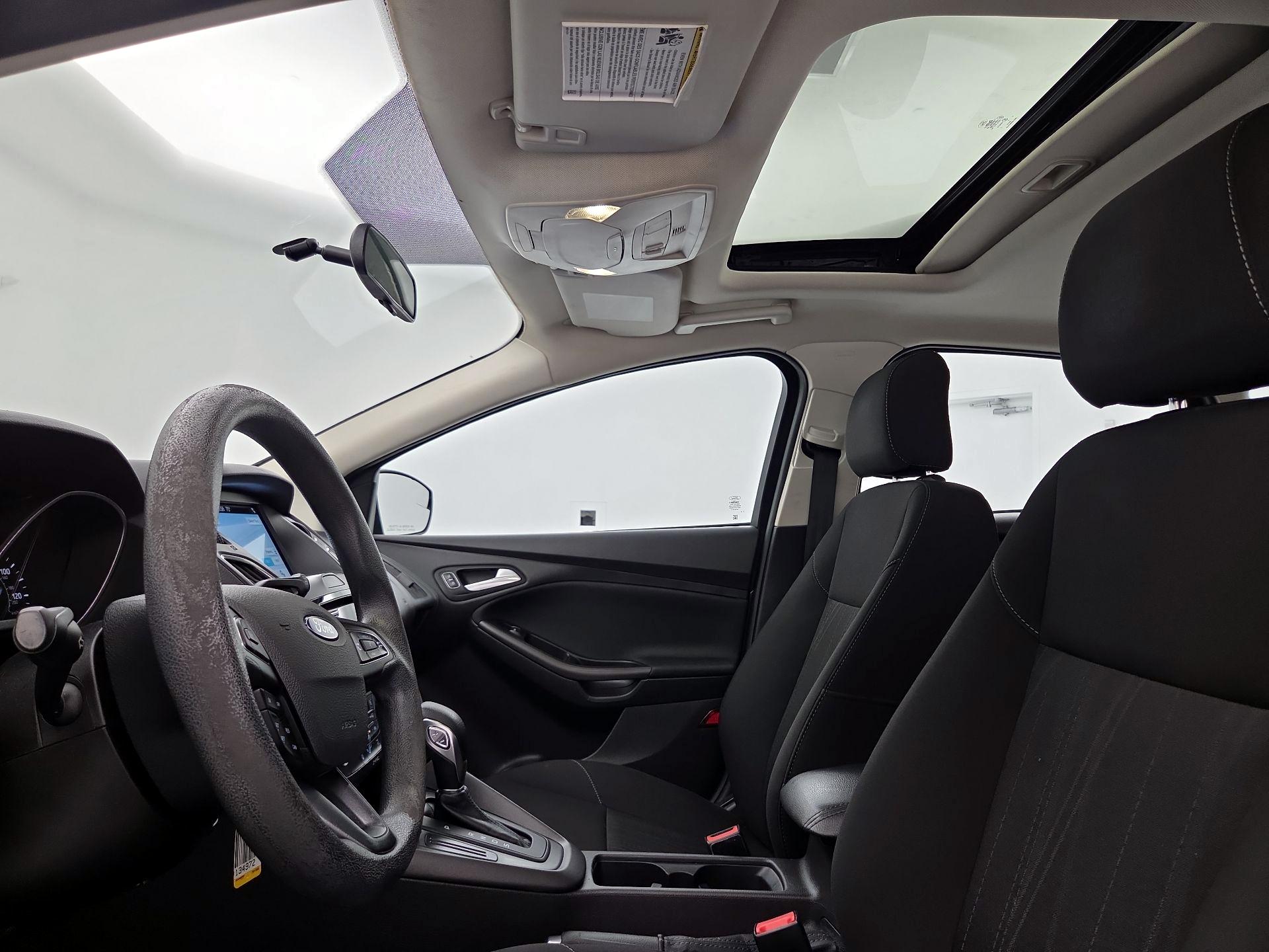 Thumbnail: 2017 Ford Focus - 19