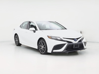 2022 Toyota Camry Hybrid SE