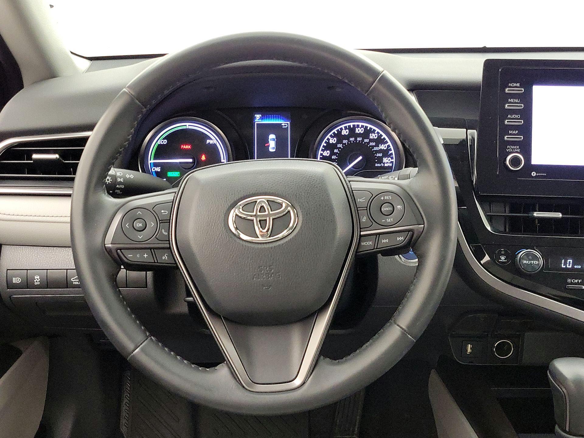 Thumbnail: 2022 Toyota Camry - 10