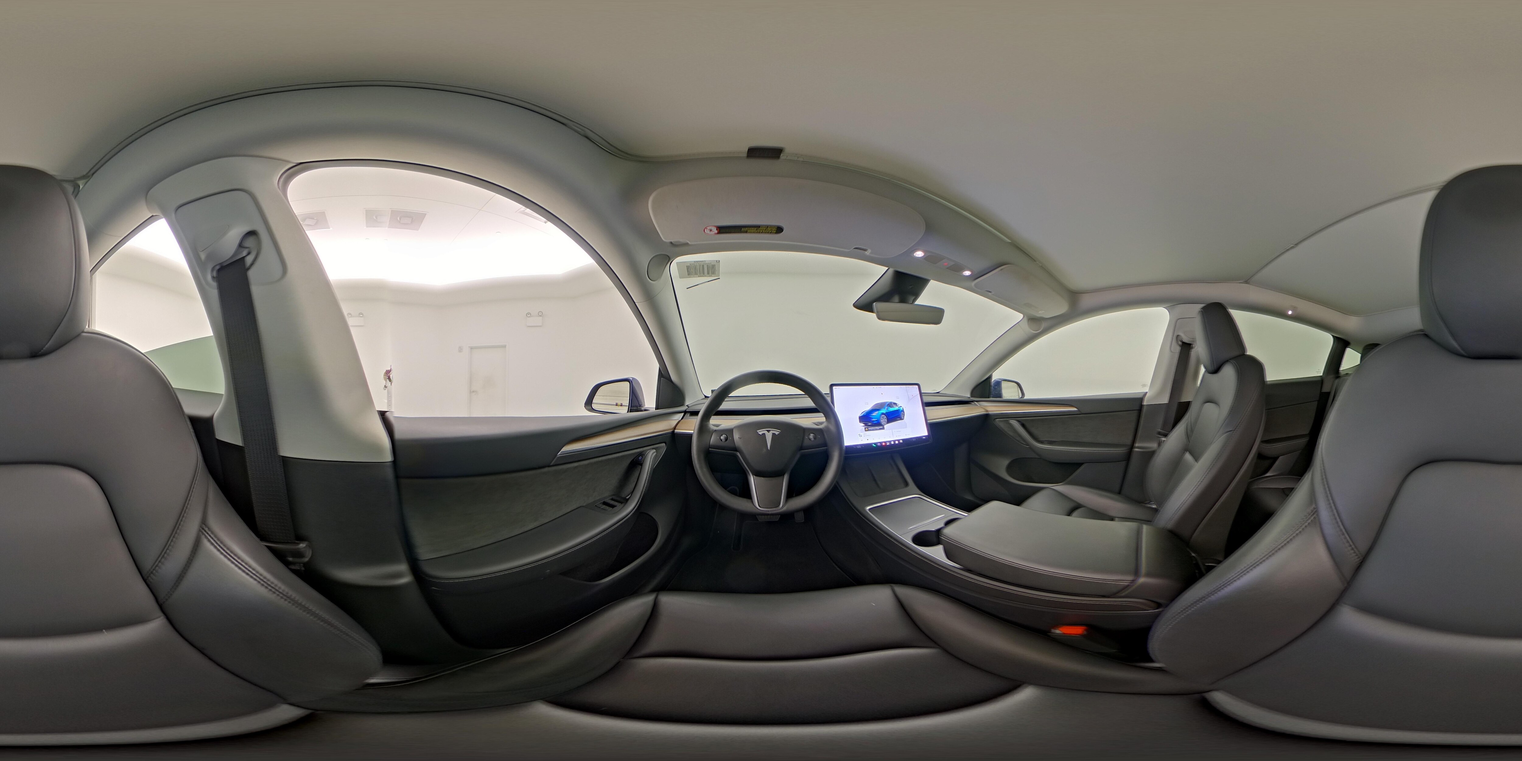 2025 Tesla Model Y Long Range - Photo 27