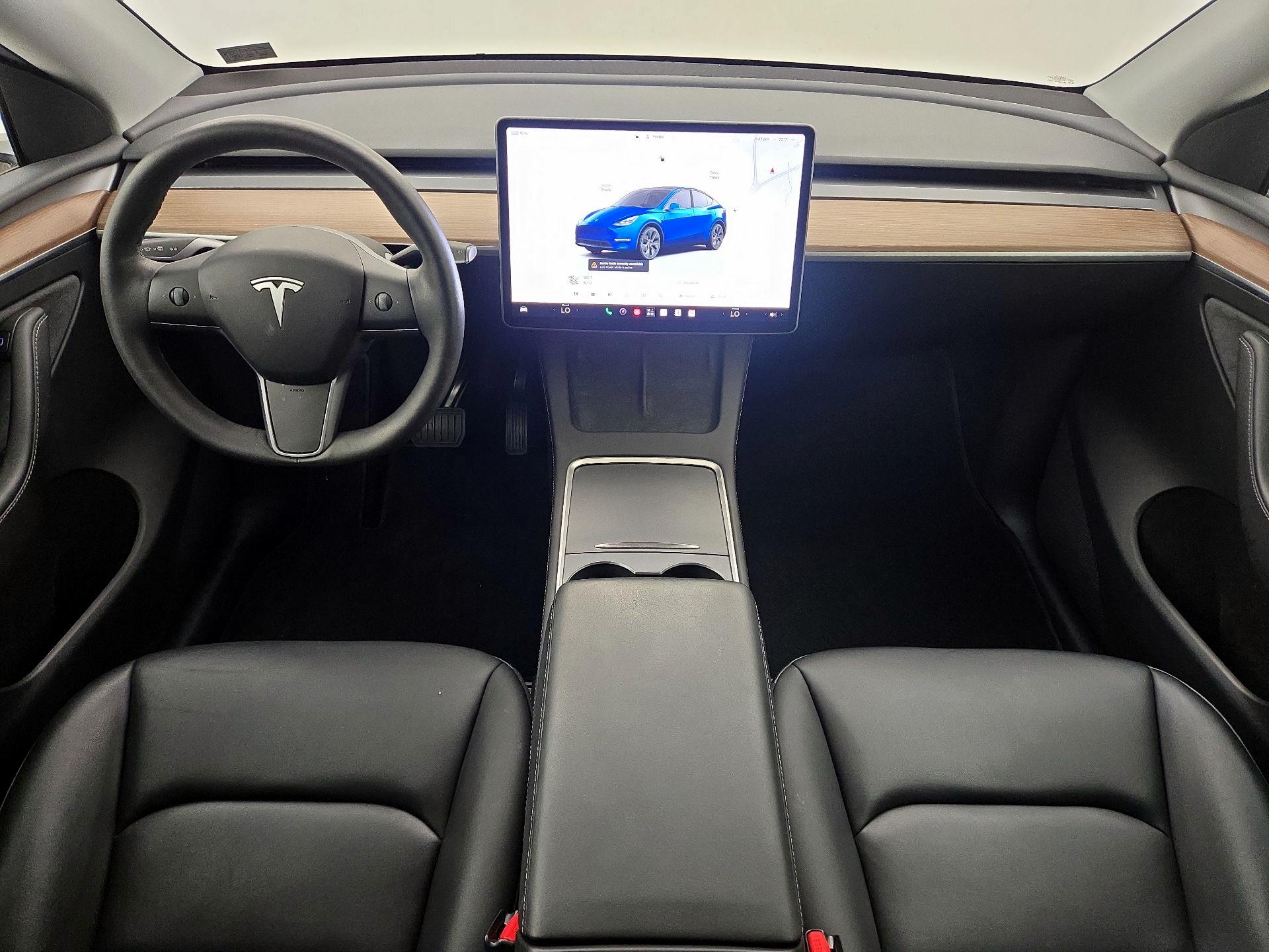 Thumbnail: 2025 Tesla Model Y - 9