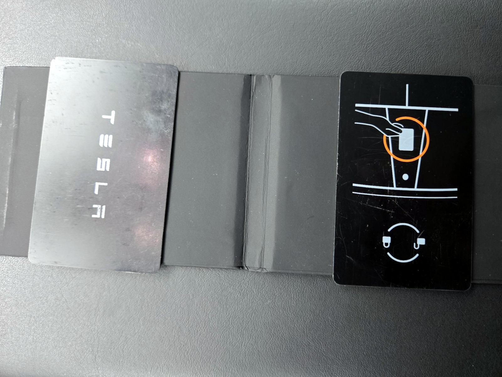 2025 Tesla Model Y Long Range - Photo 24