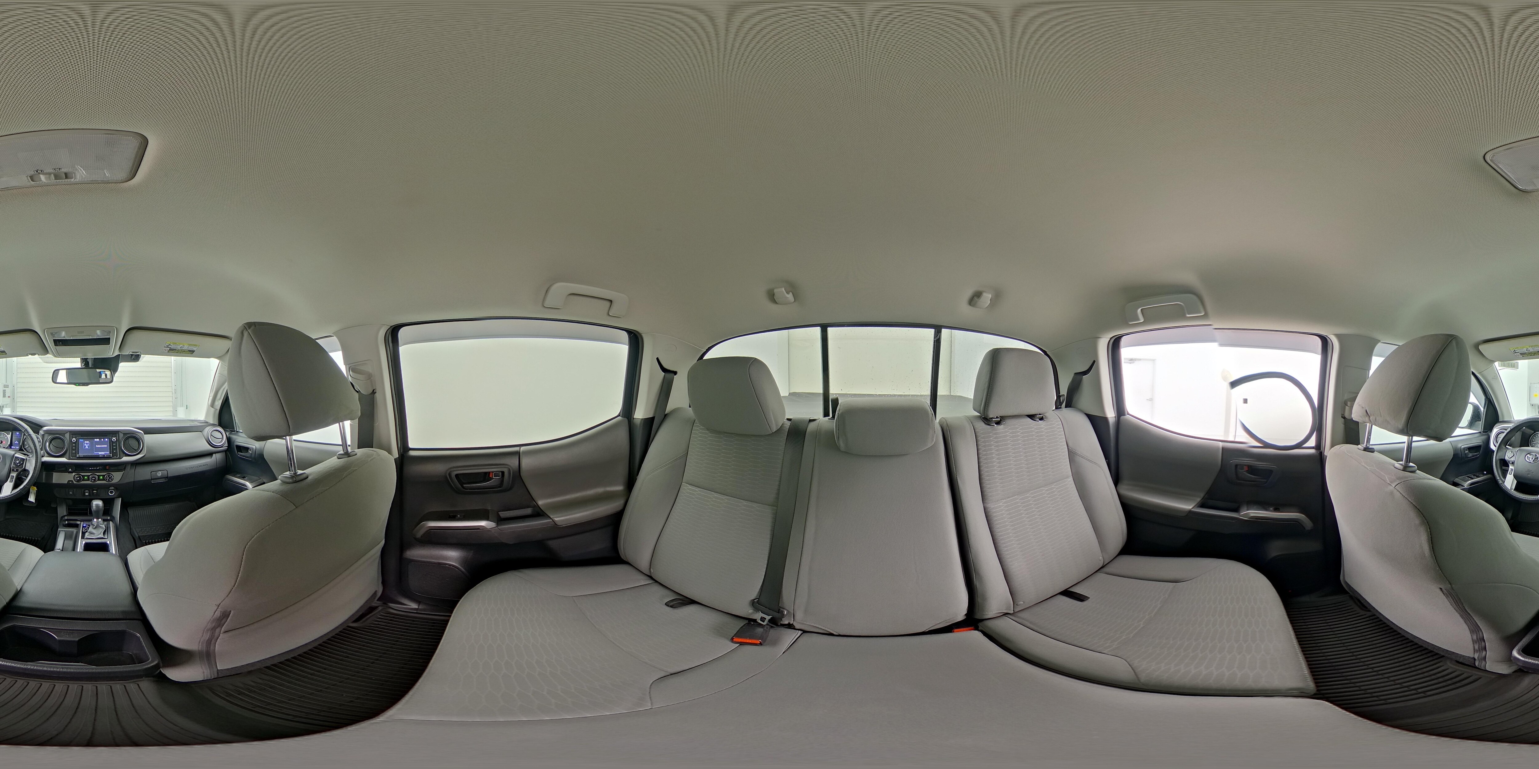 2018 Toyota Tacoma SR5 - Photo 26