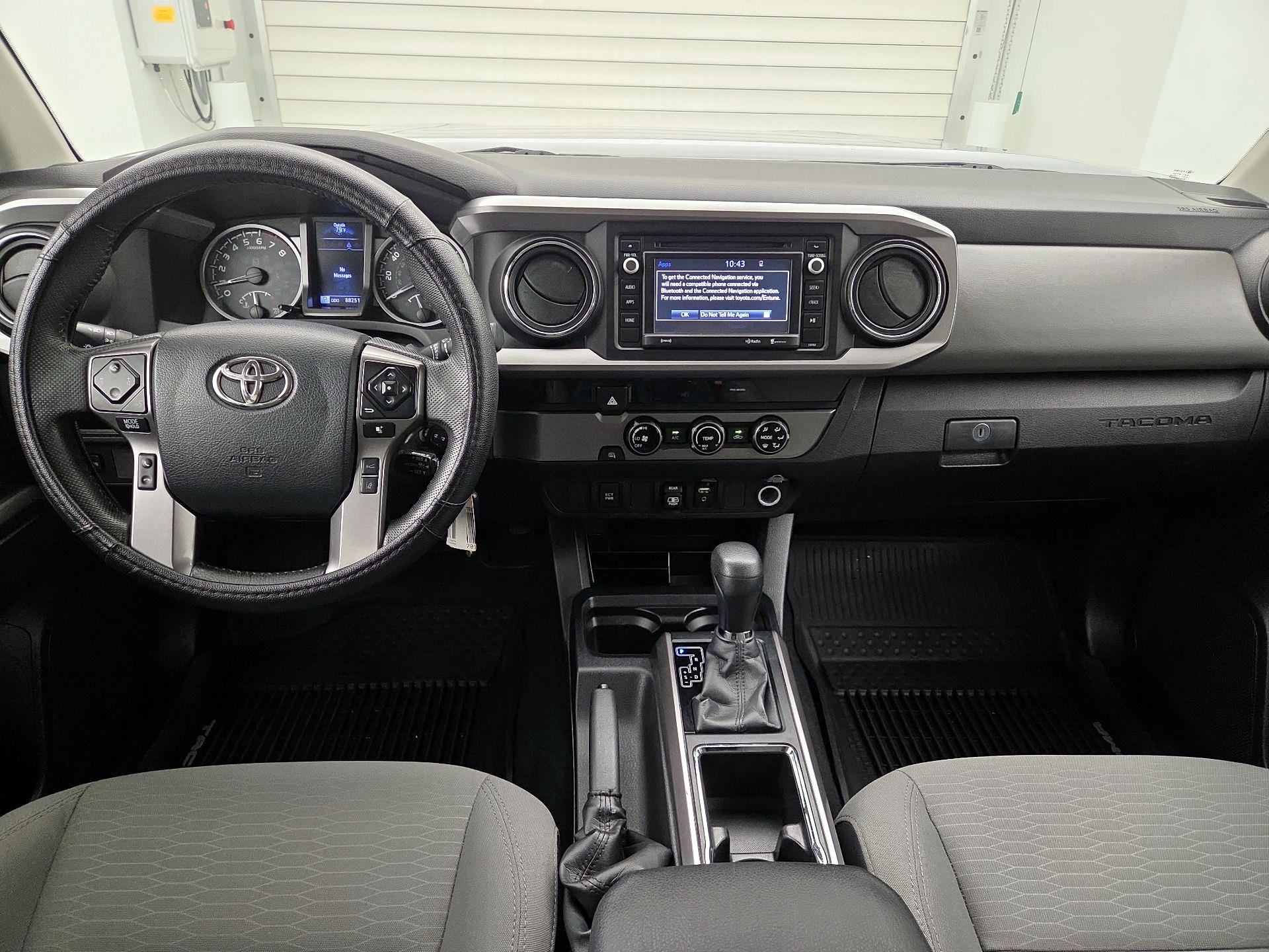 Thumbnail: 2018 Toyota Tacoma - 9