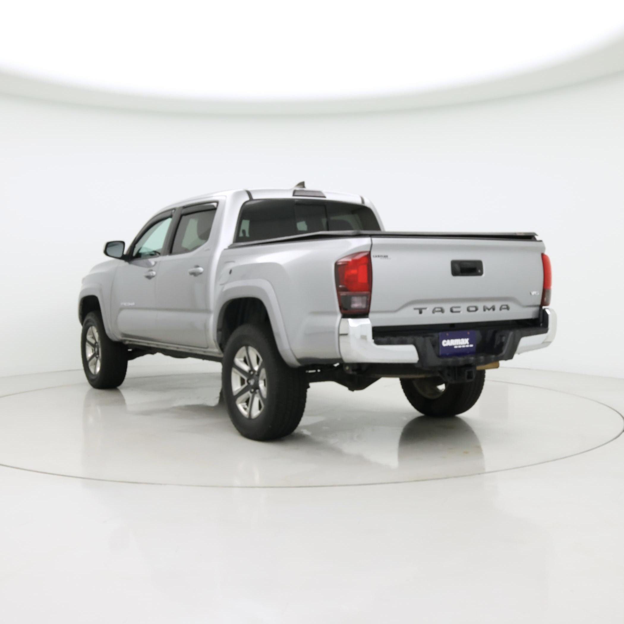 Thumbnail: 2018 Toyota Tacoma - 2