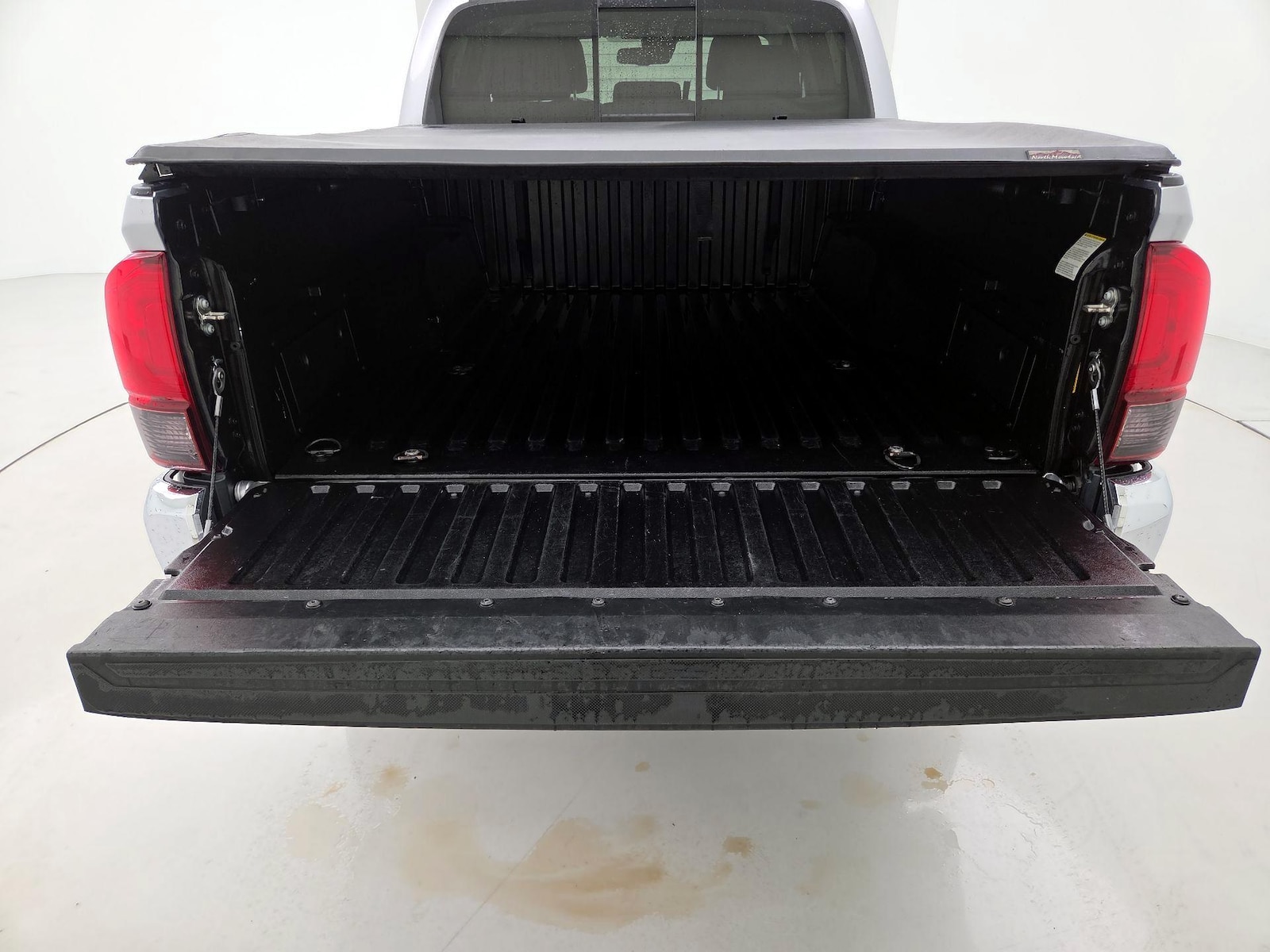 2018 Toyota Tacoma SR5 - Photo 21