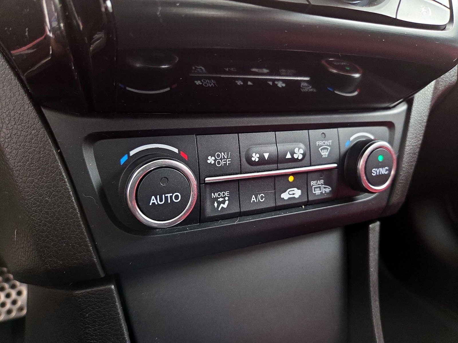 2019 Acura ILX Premium - Photo 8