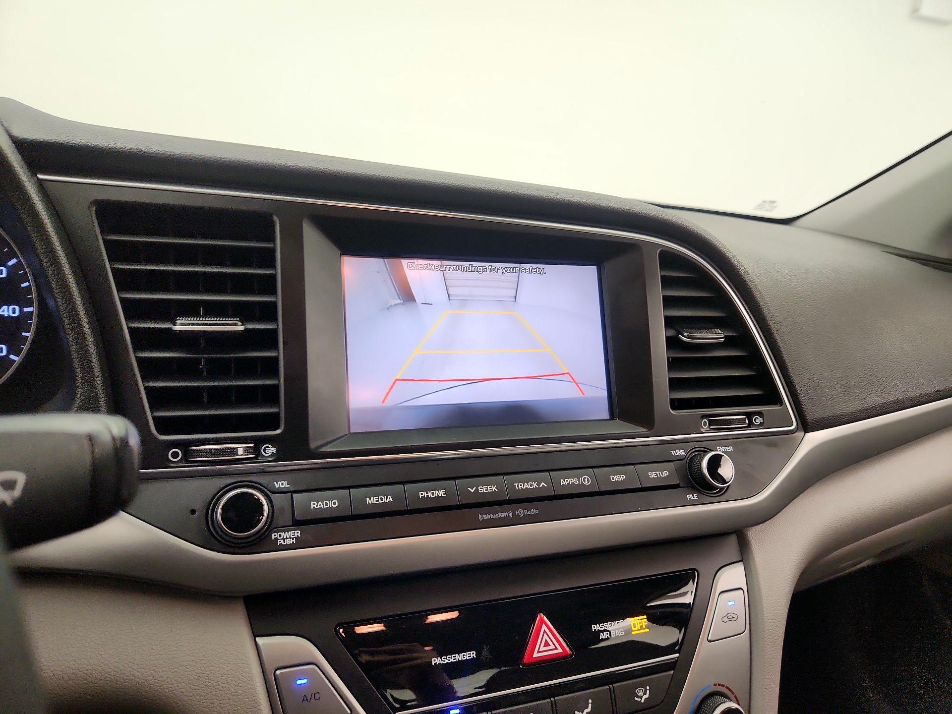 Thumbnail: 2018 Hyundai Elantra - 14