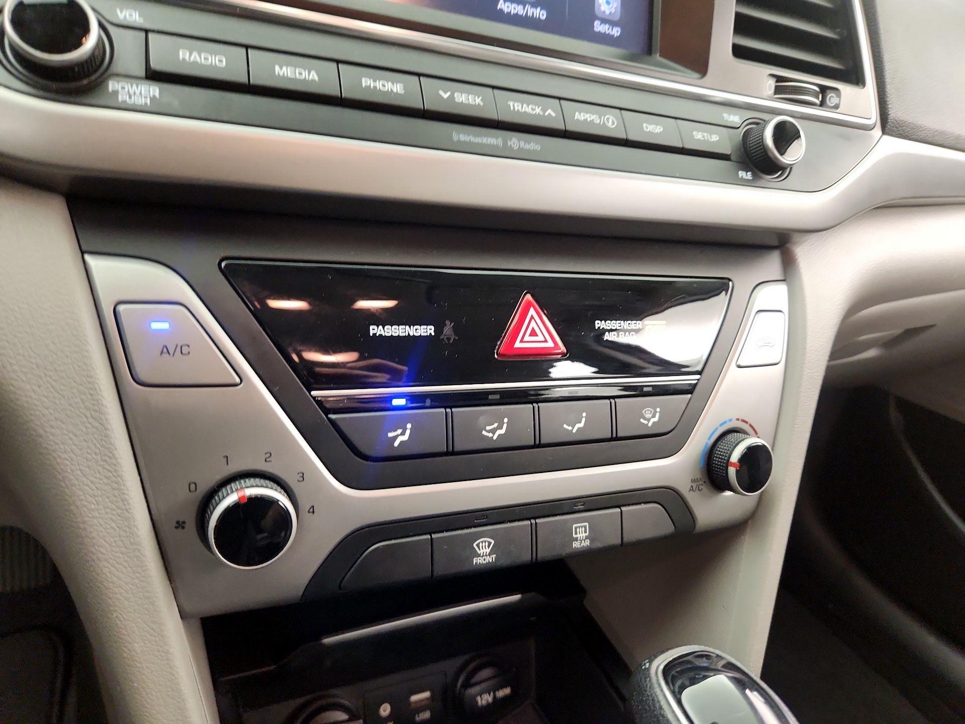 Thumbnail: 2018 Hyundai Elantra - 16
