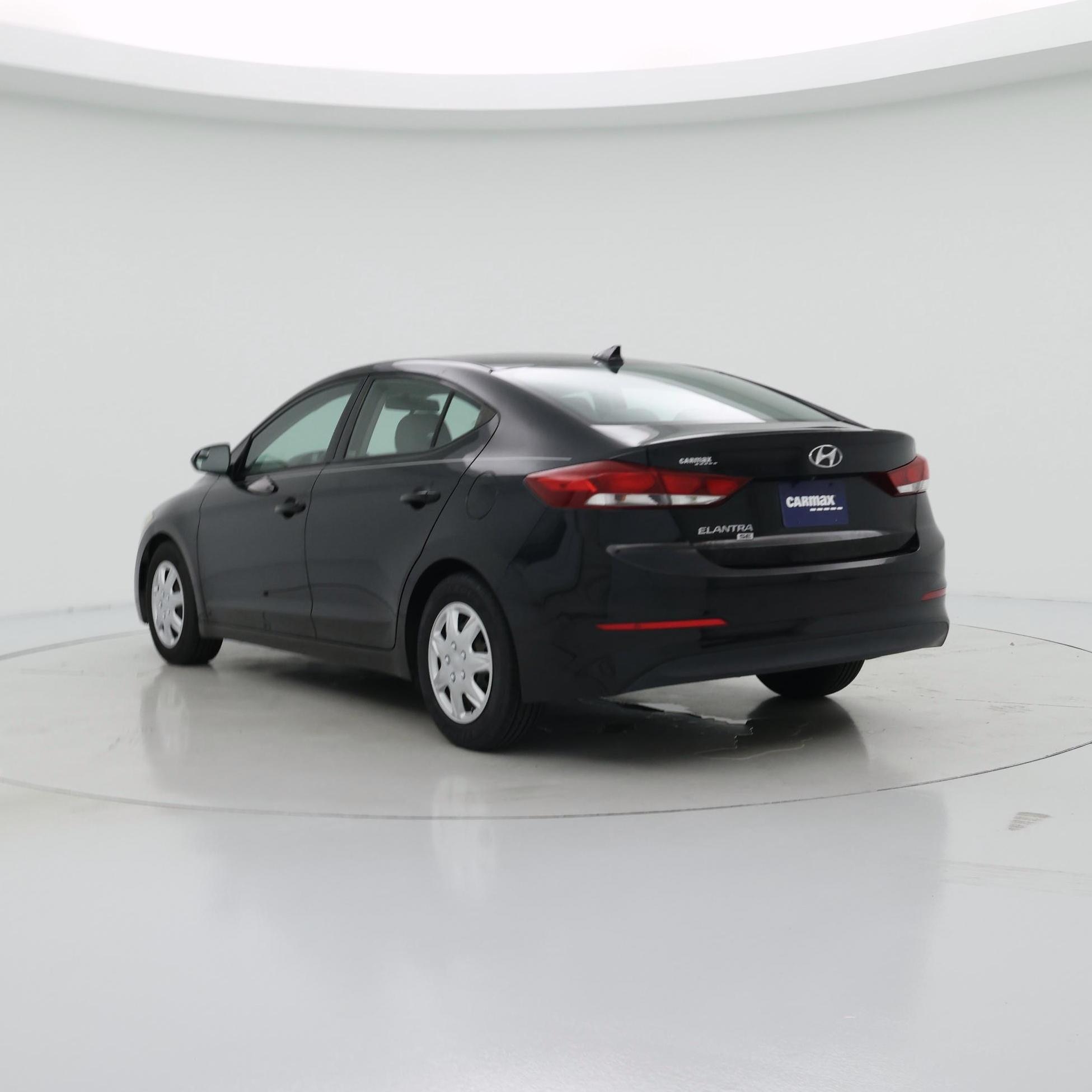 Thumbnail: 2018 Hyundai Elantra - 2